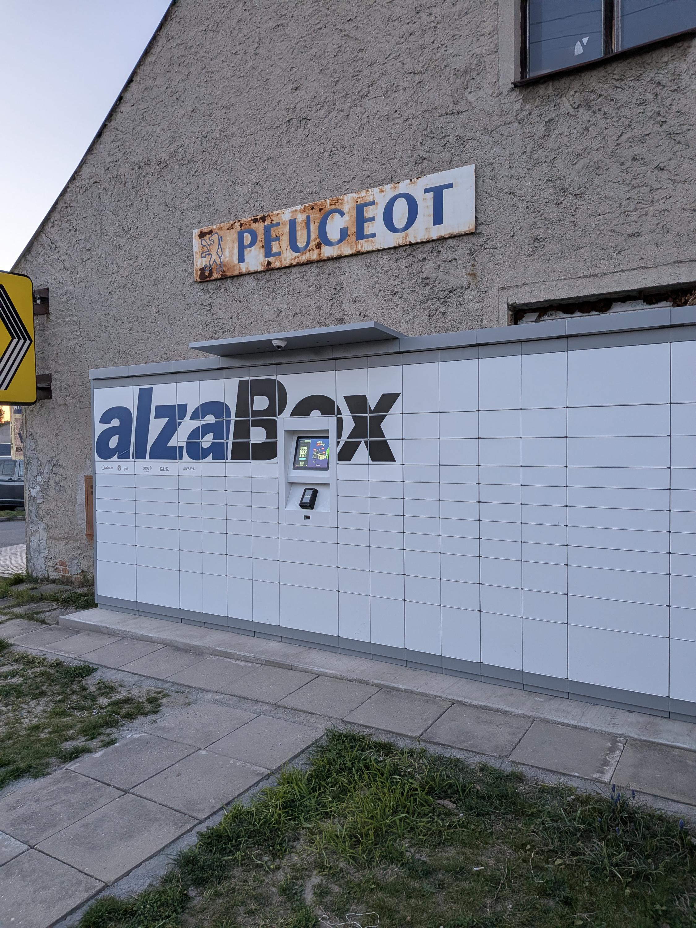 AlzaBox foto 2