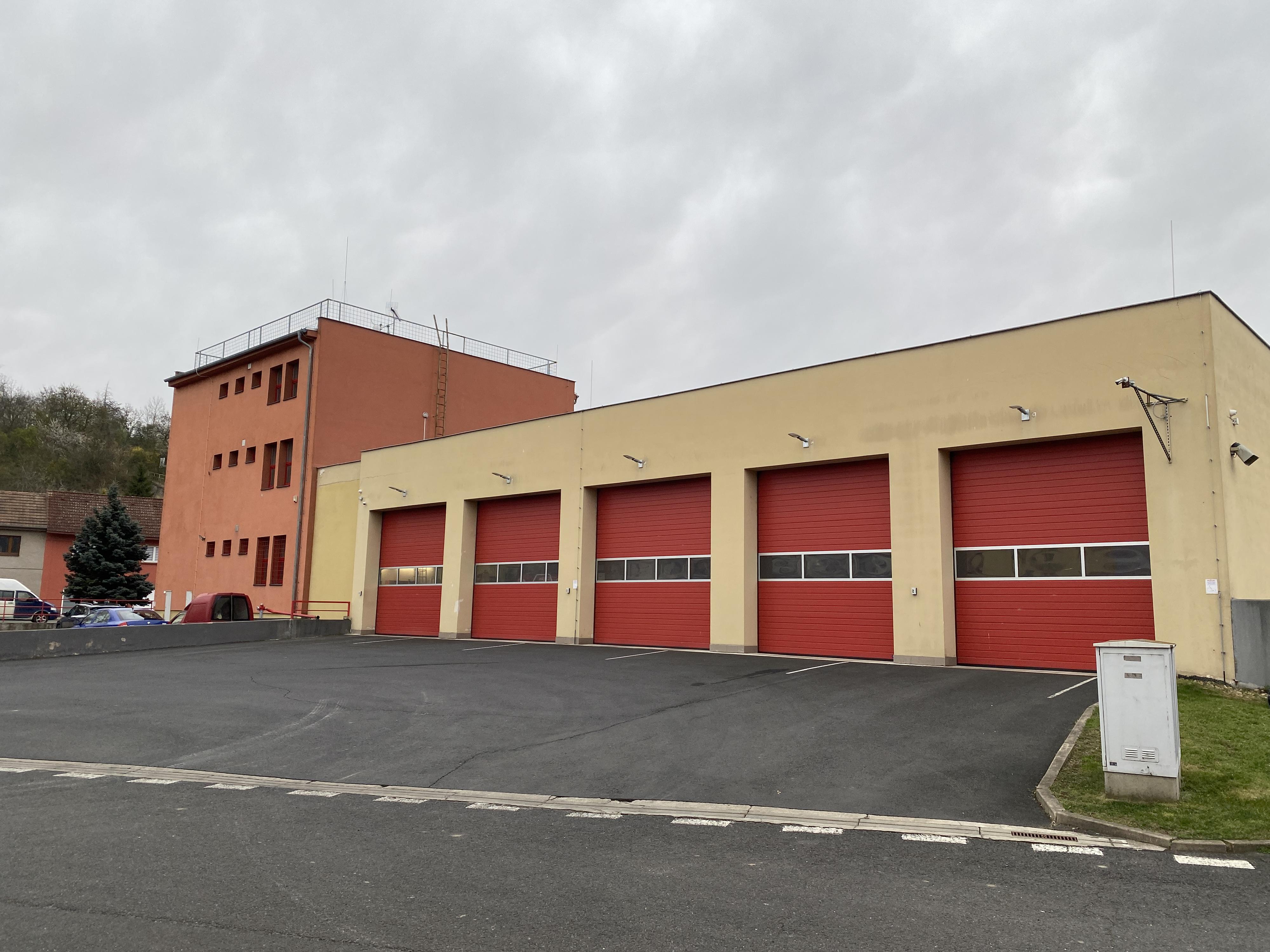 Hasičský záchranný sbor Ústeckého kraje - Požární stanice Roudnice nad Labem foto 2