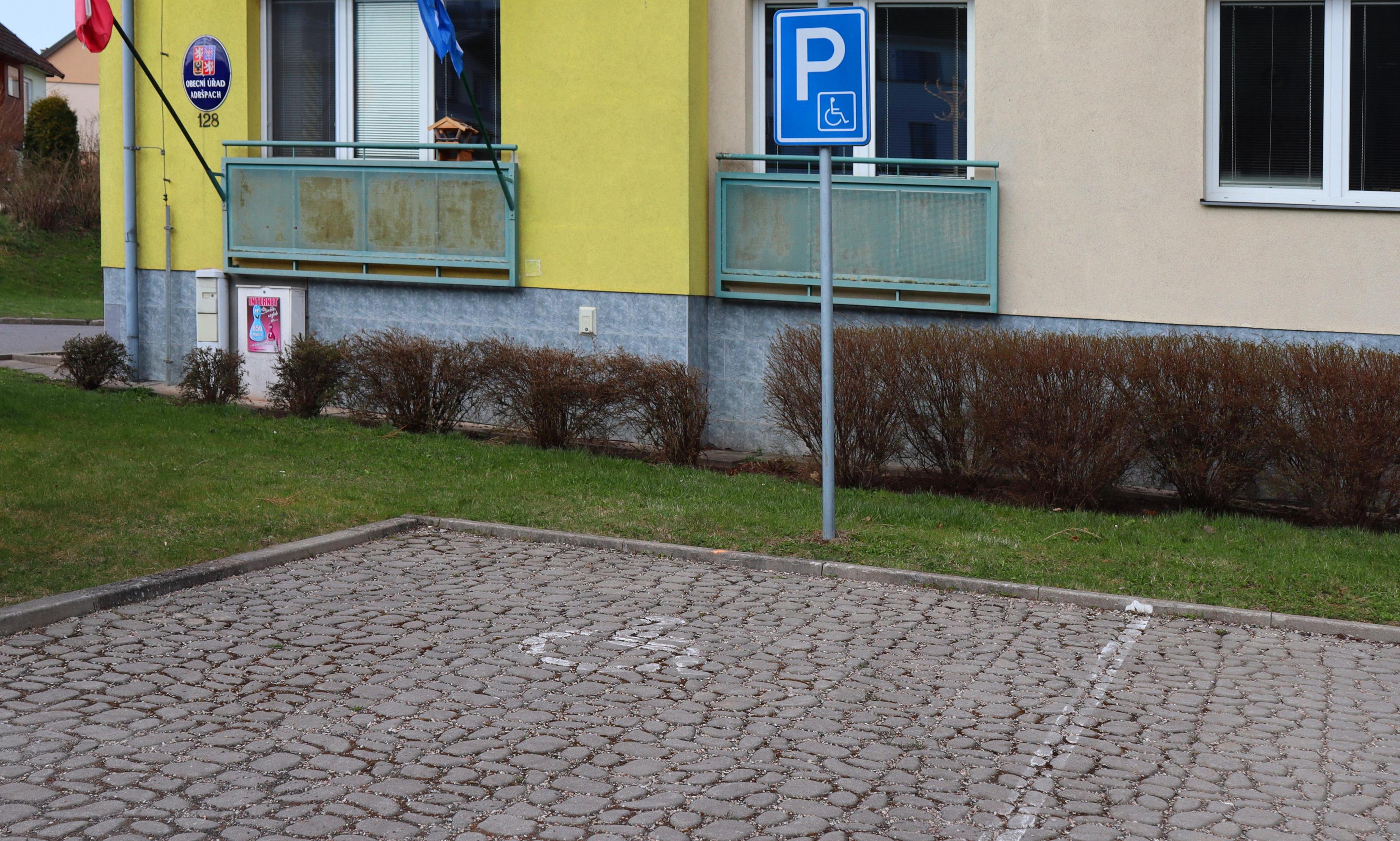 Adršpach - obecní úřad foto 4