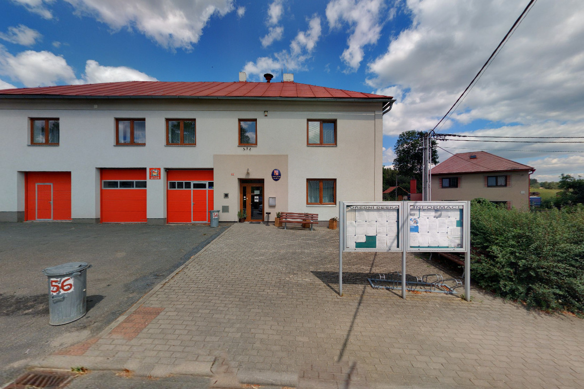 Chlumětín - obecní úřad foto 4
