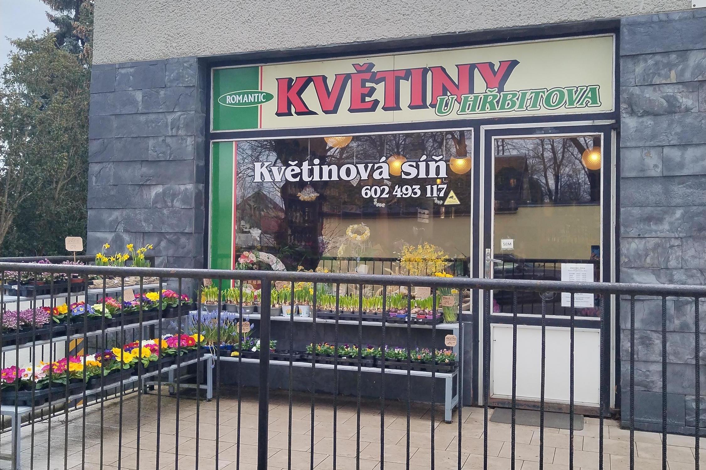 Květiny u Hřbitova