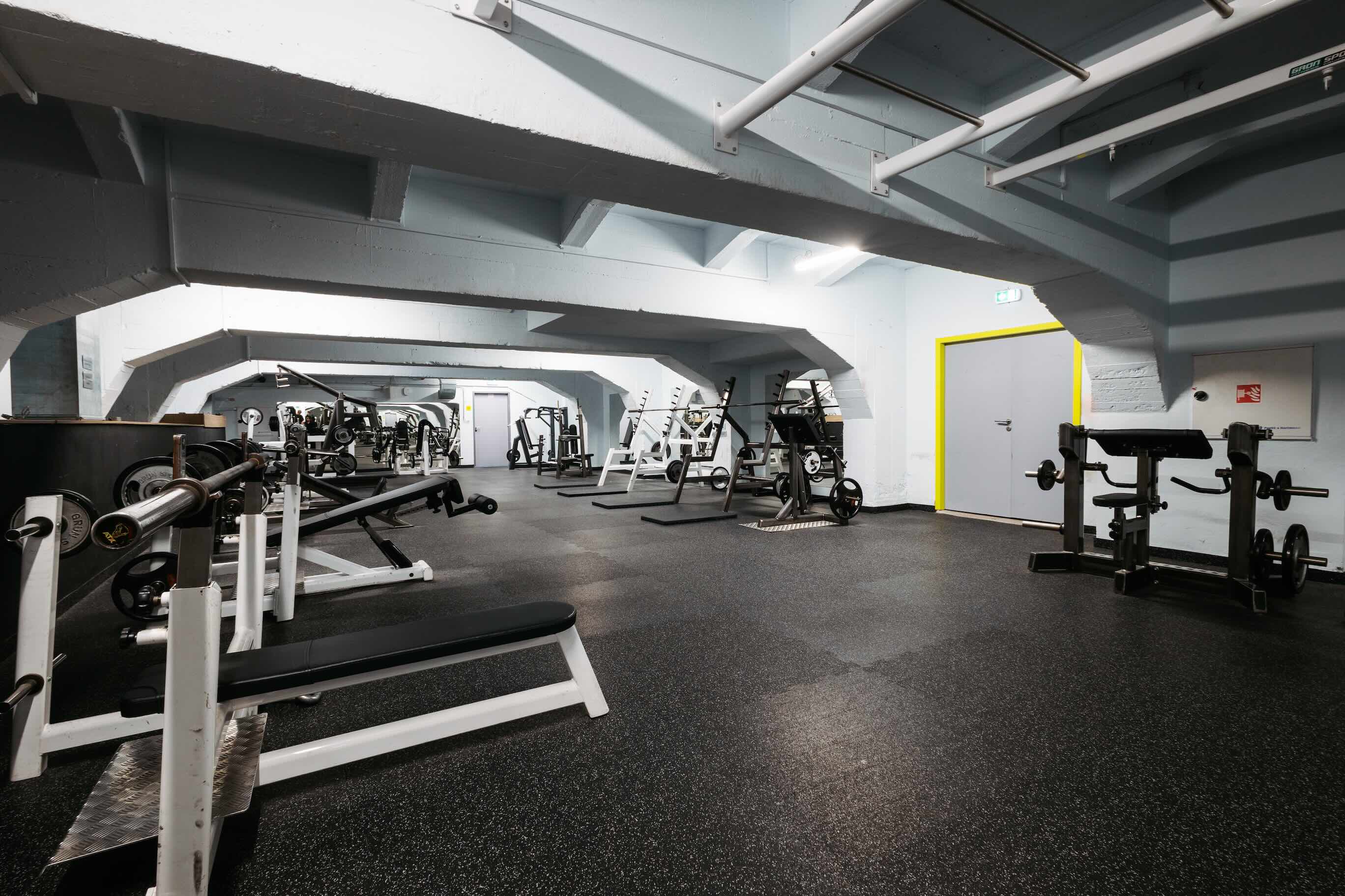 210 Gym foto 2