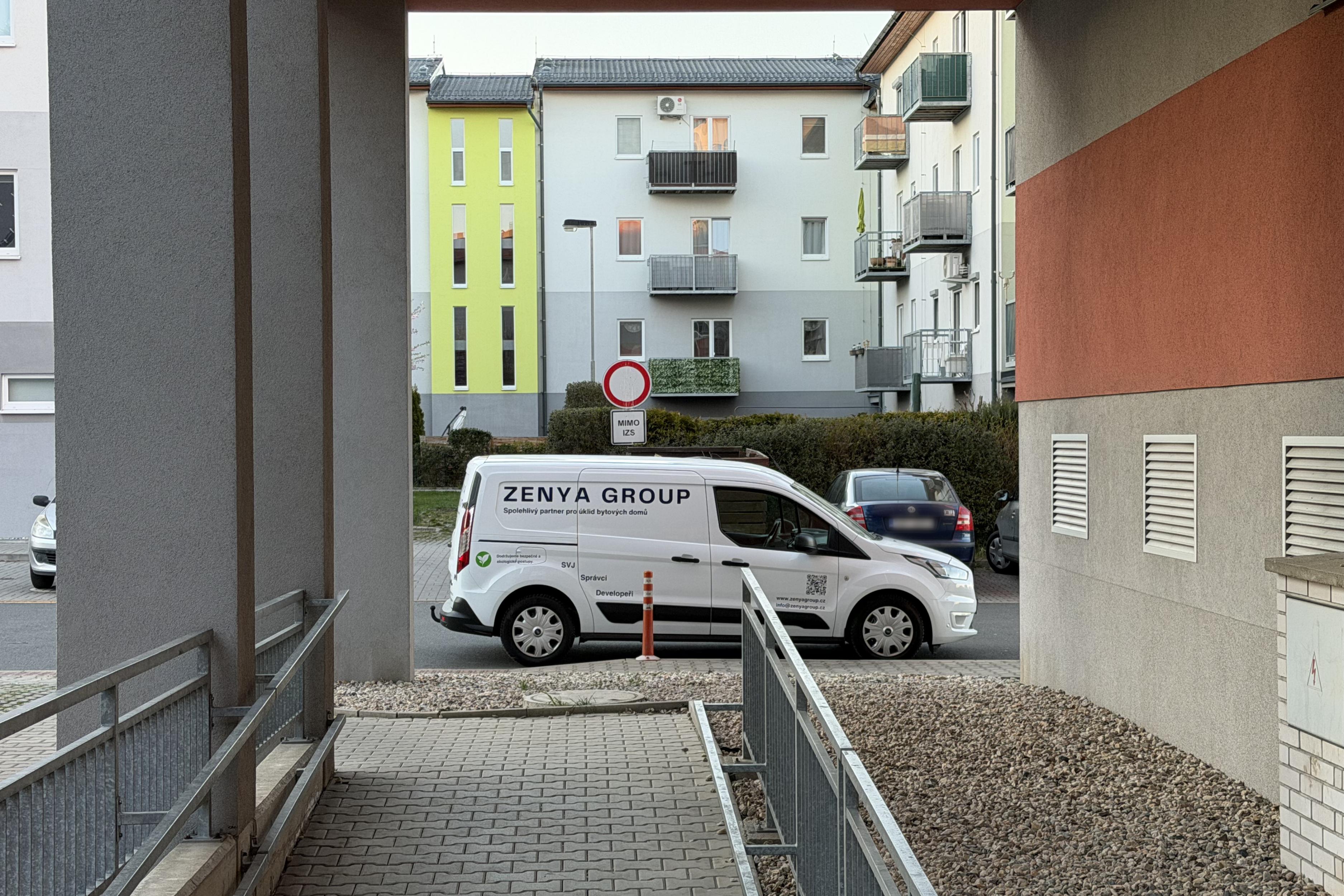 Zenya Group foto 3