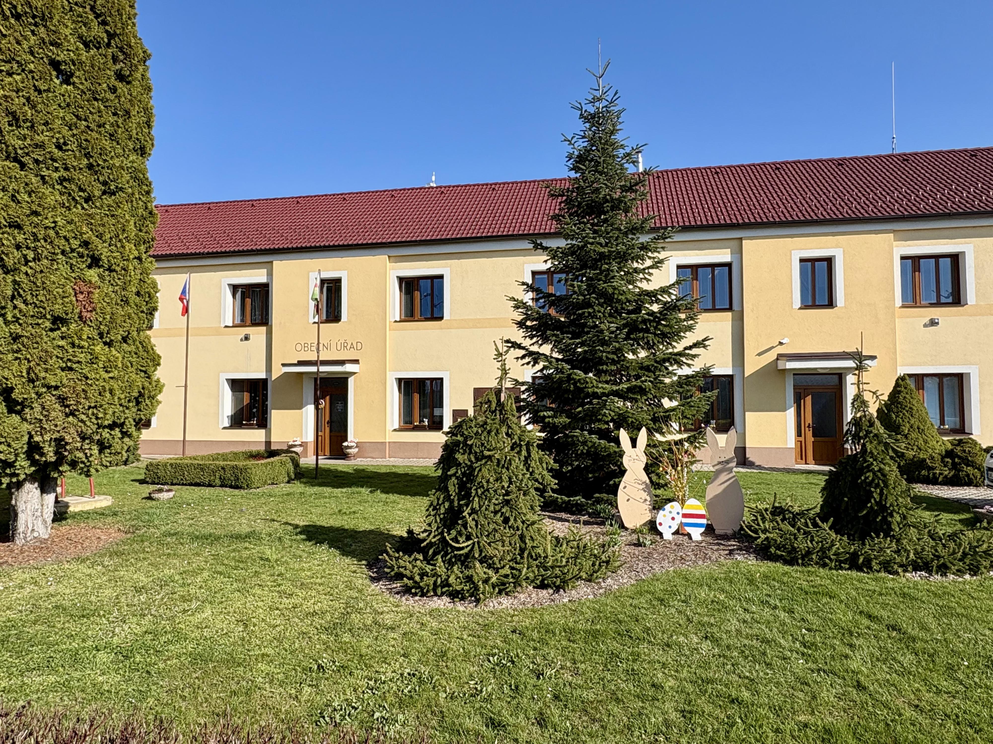 Chvojenec - obecní úřad foto 3