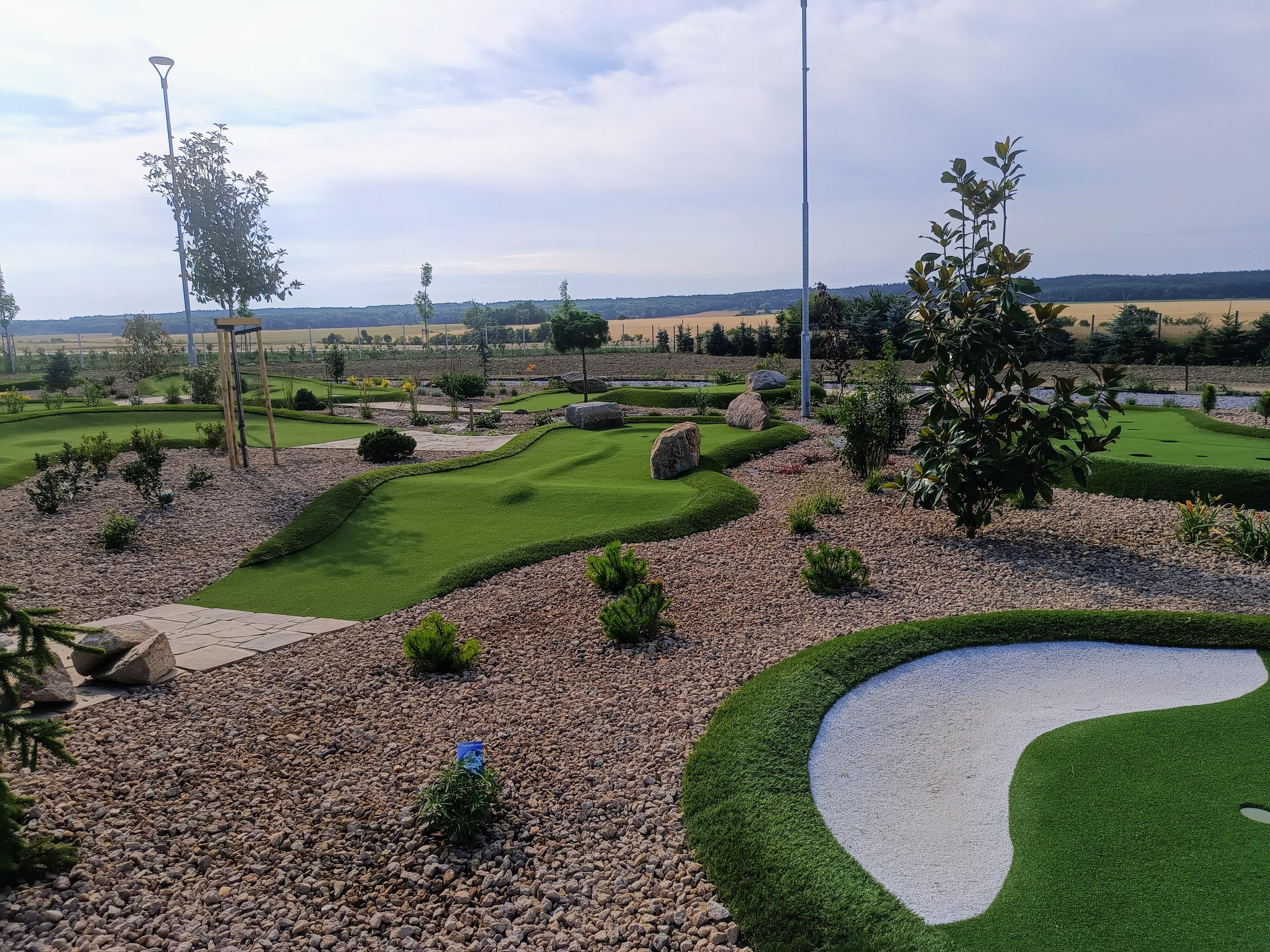 Adventure Golf Park - Zahradnictví Bratronice