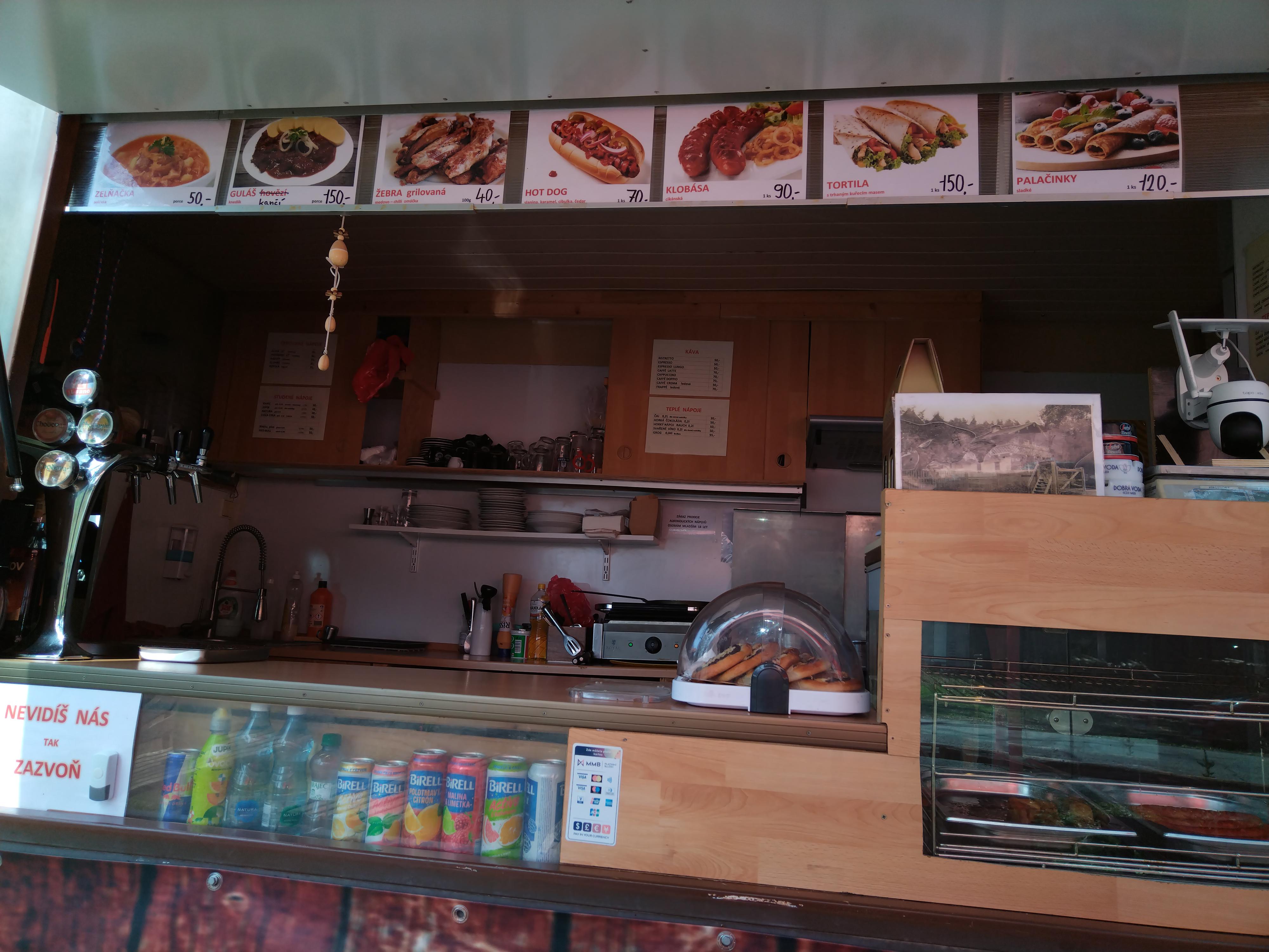 Občerstvení na Hájence foto 2