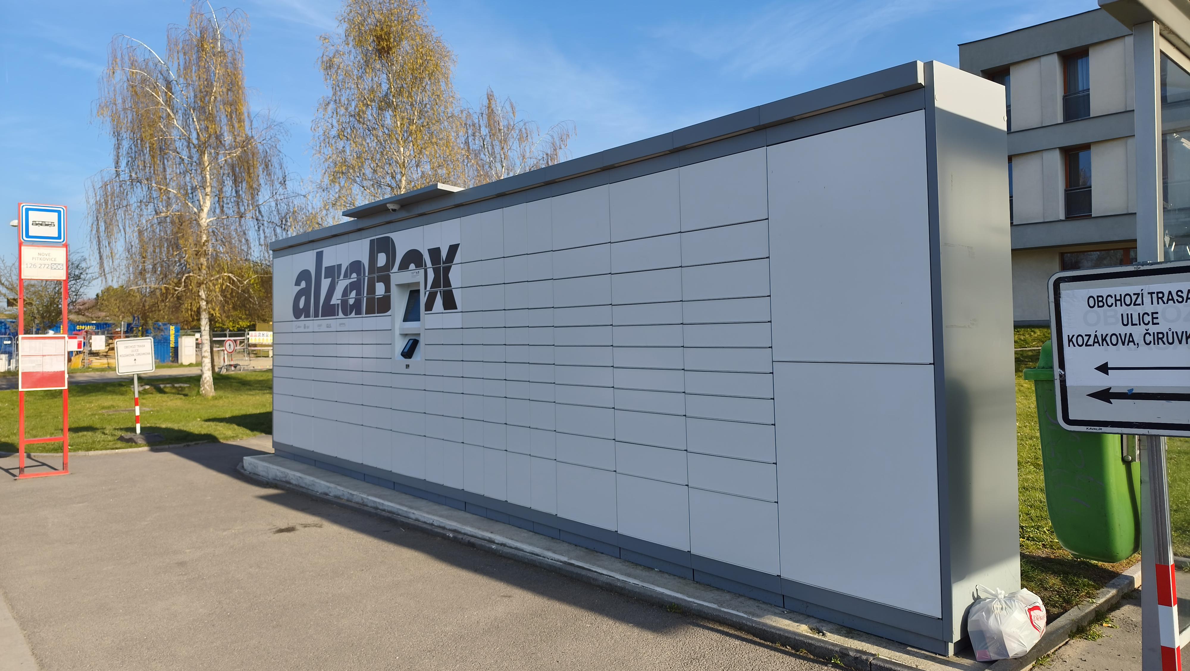 AlzaBox
