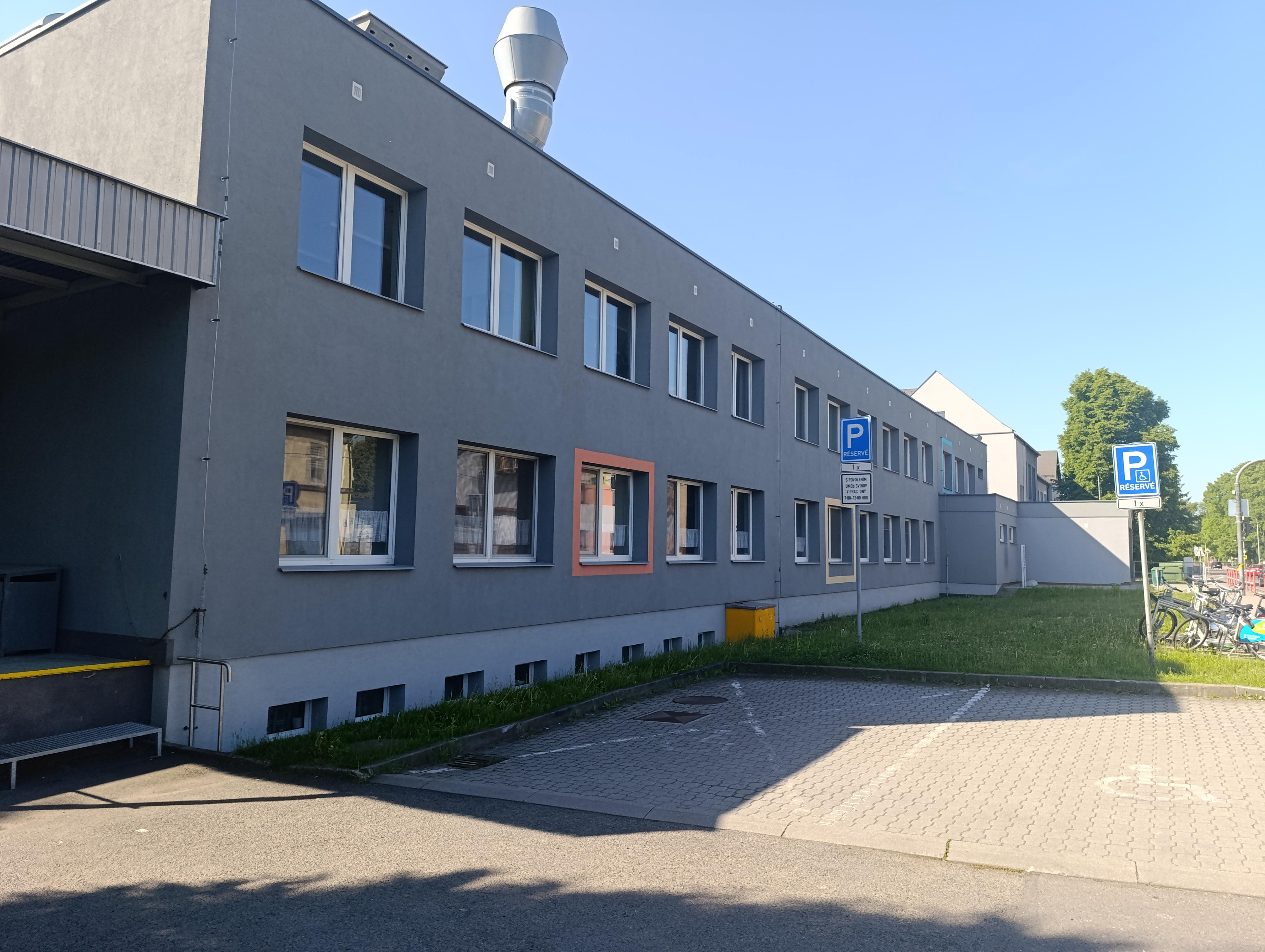 ZŠ a MŠ Ostrava-Svinov, Bílovecká - Školní jídelna