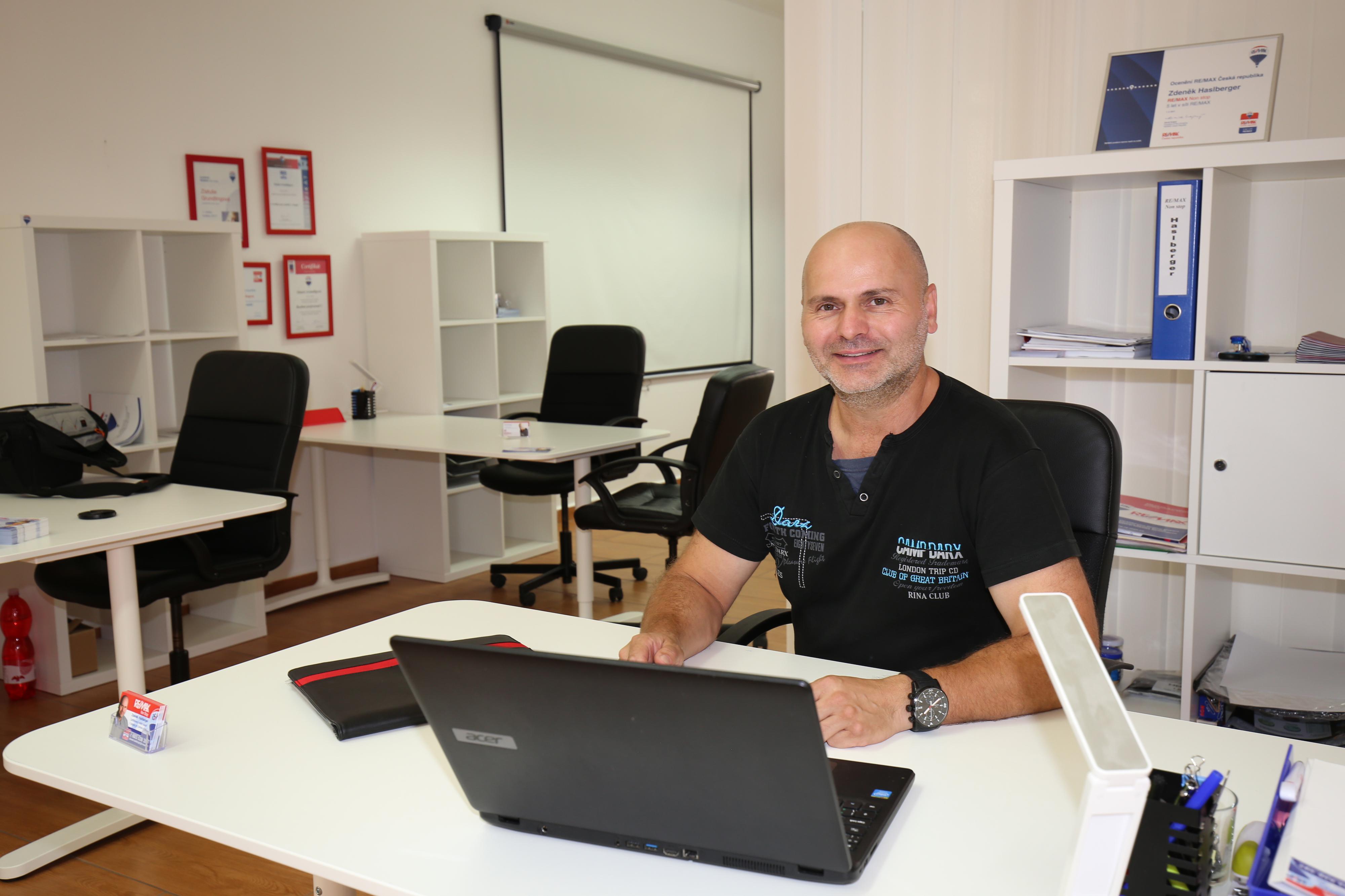 REMAX Non stop - Zdeněk Haslberger foto 2