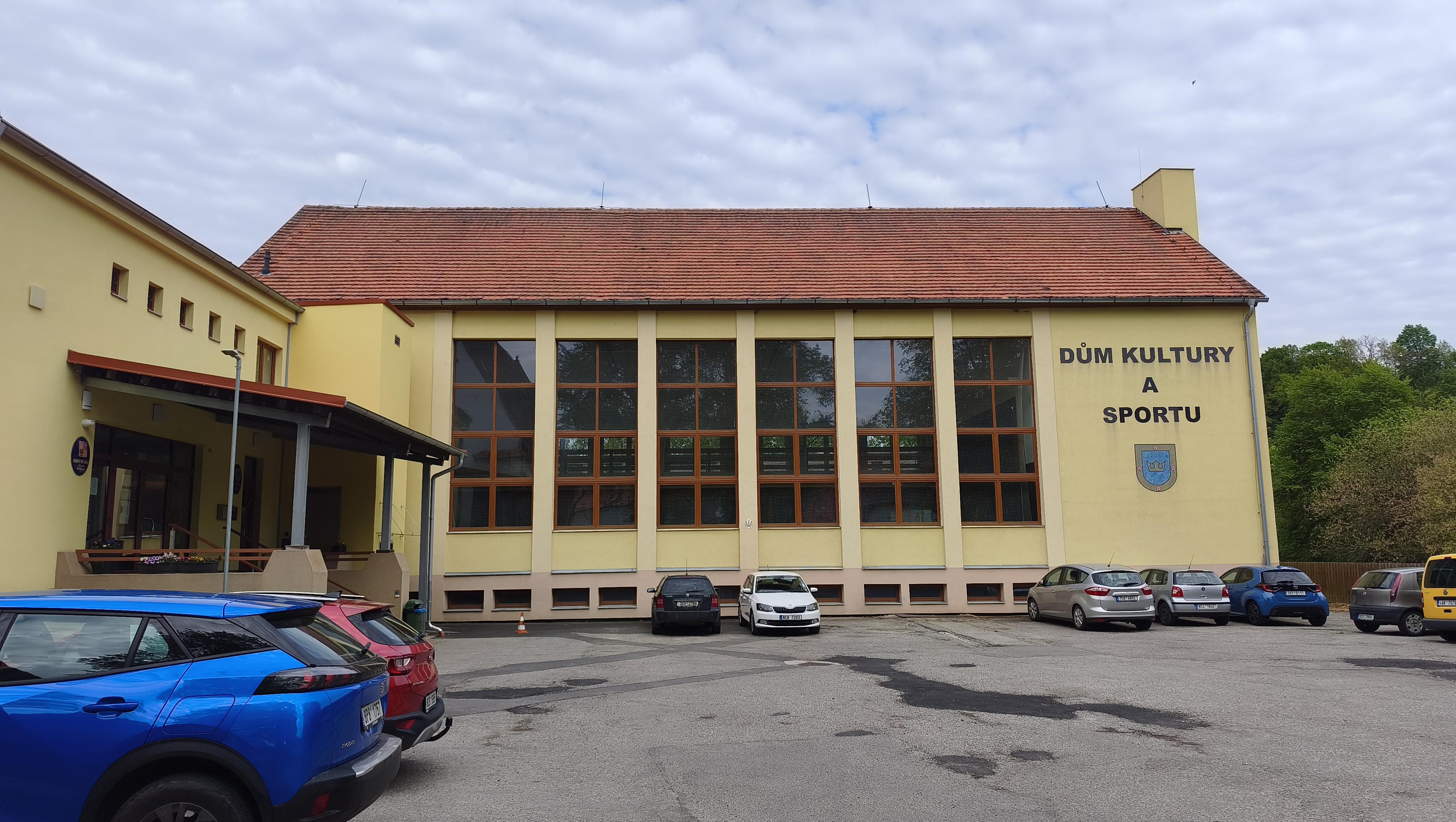 Dům kultury a sportu