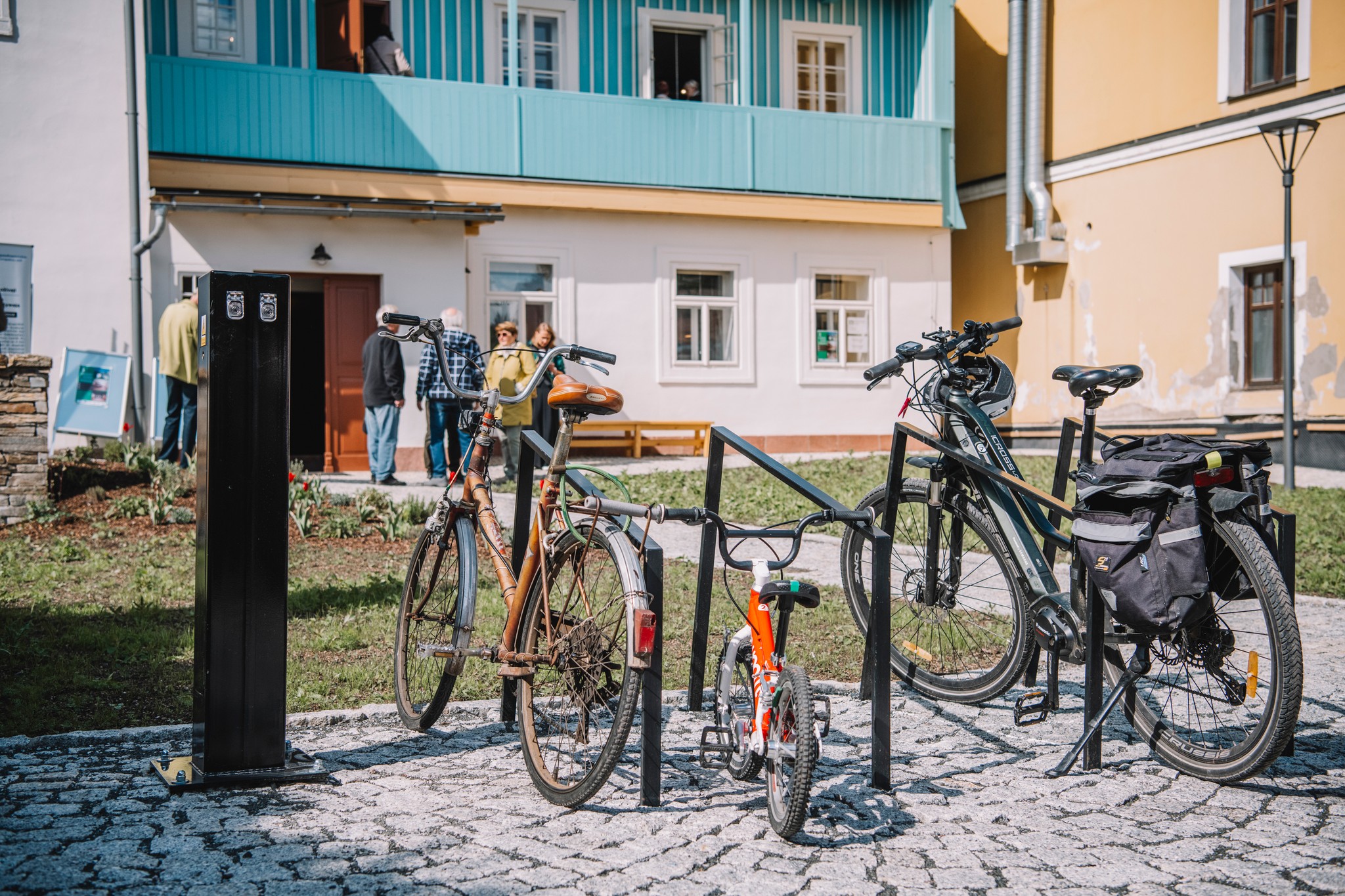 Regionální turistické informační centrum Krkonoše ve Vrchlabí foto 2
