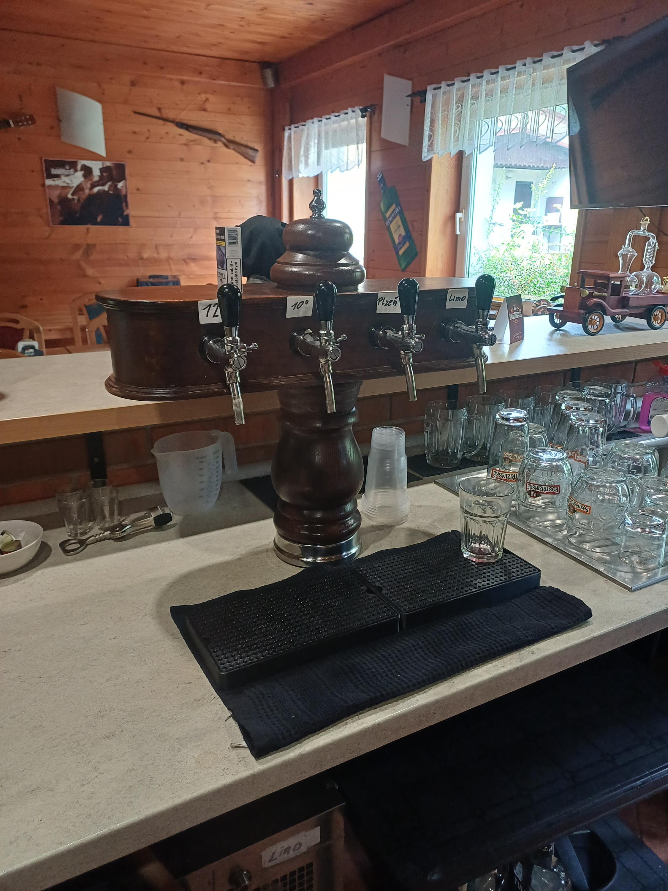 Hospůdka Za Vodou - Postřižinka foto 5