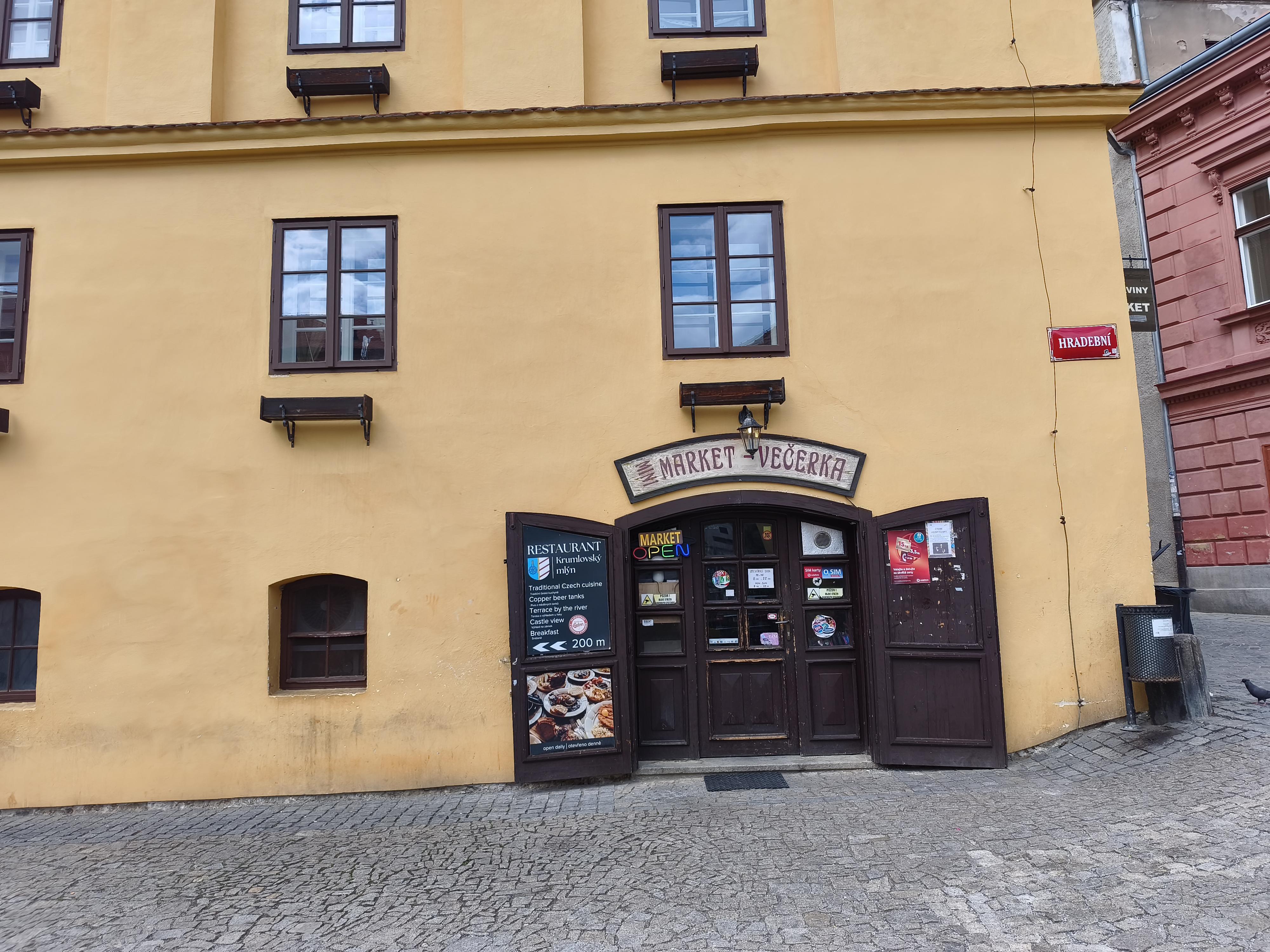 Večerka Kájovská 62