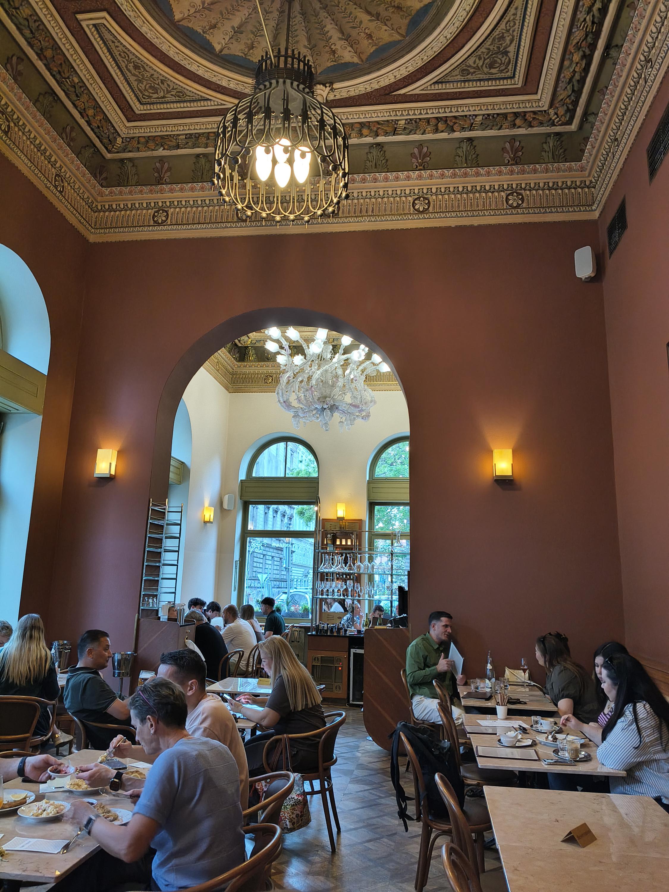 Café Savoy foto 5