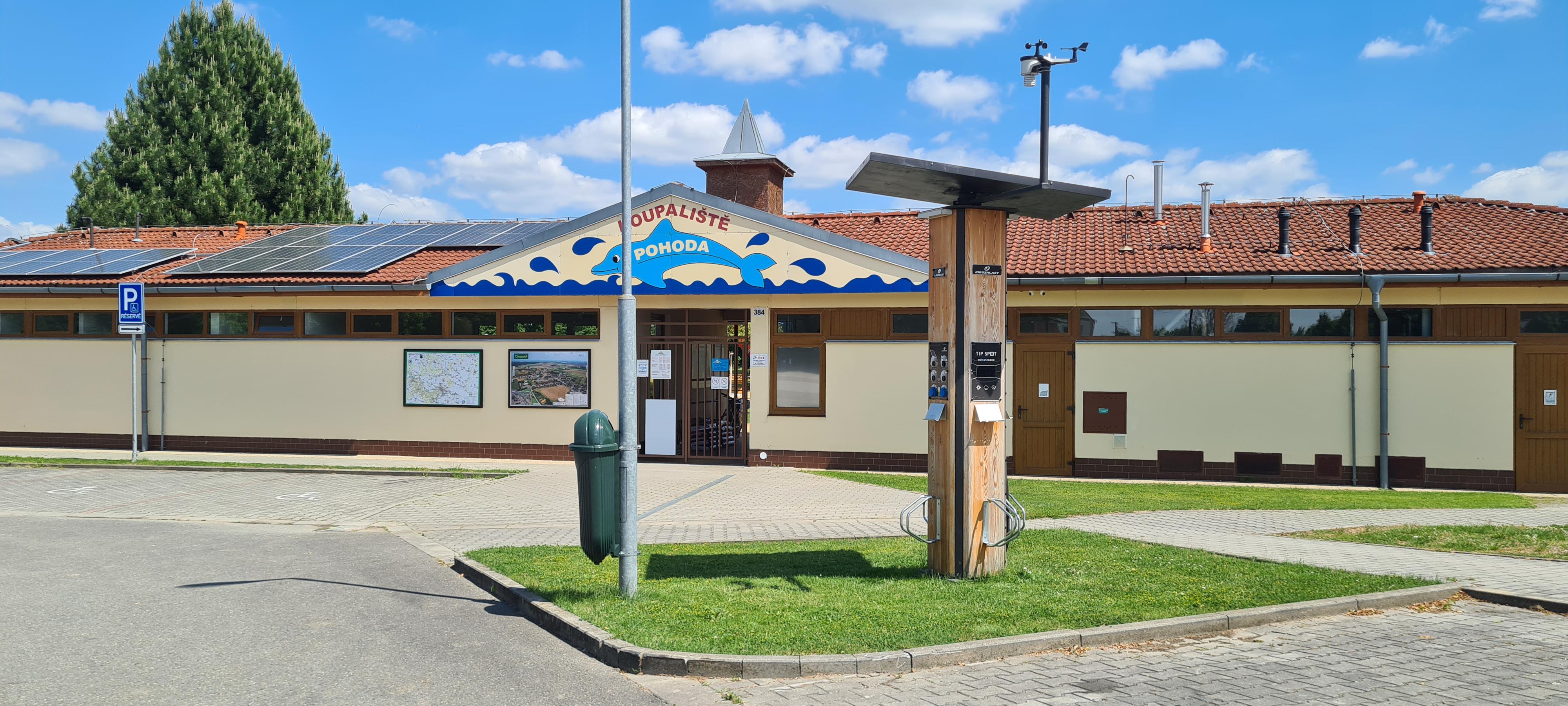 Multifunkční nabíjecí stanice TIP SPOT foto 2