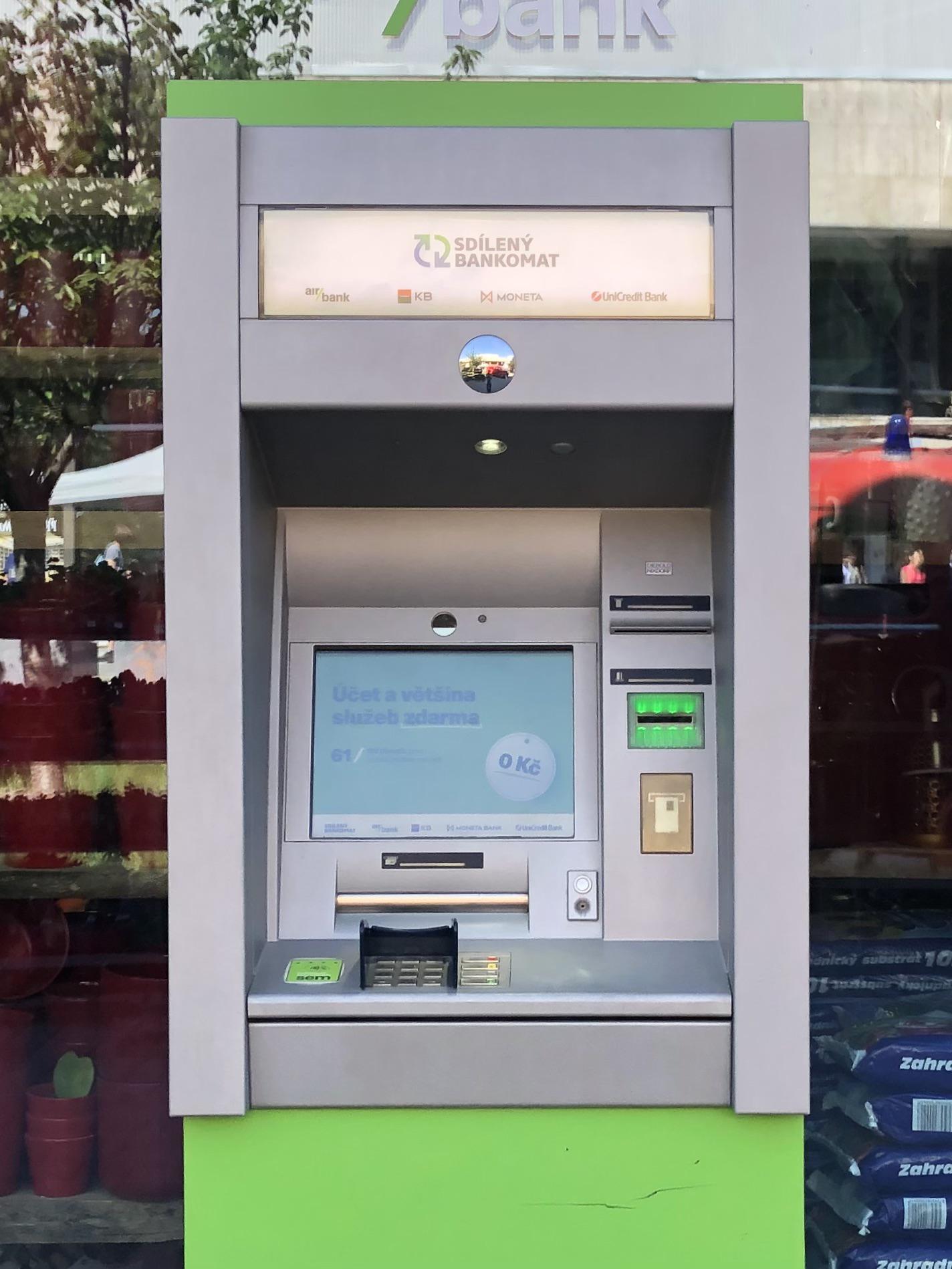 Bankomat Air Bank foto 5