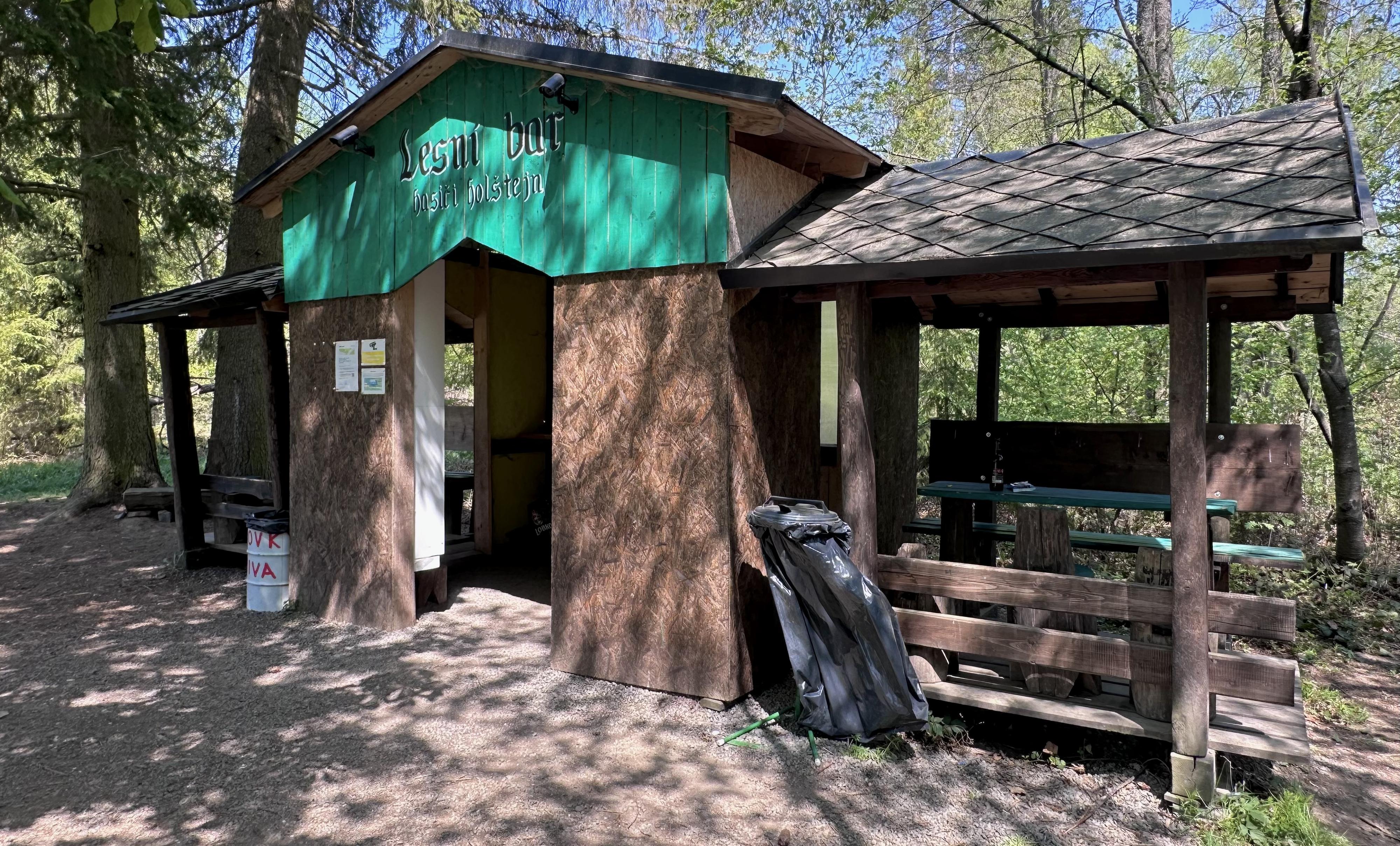 Lesní bar u Holštejna foto 3