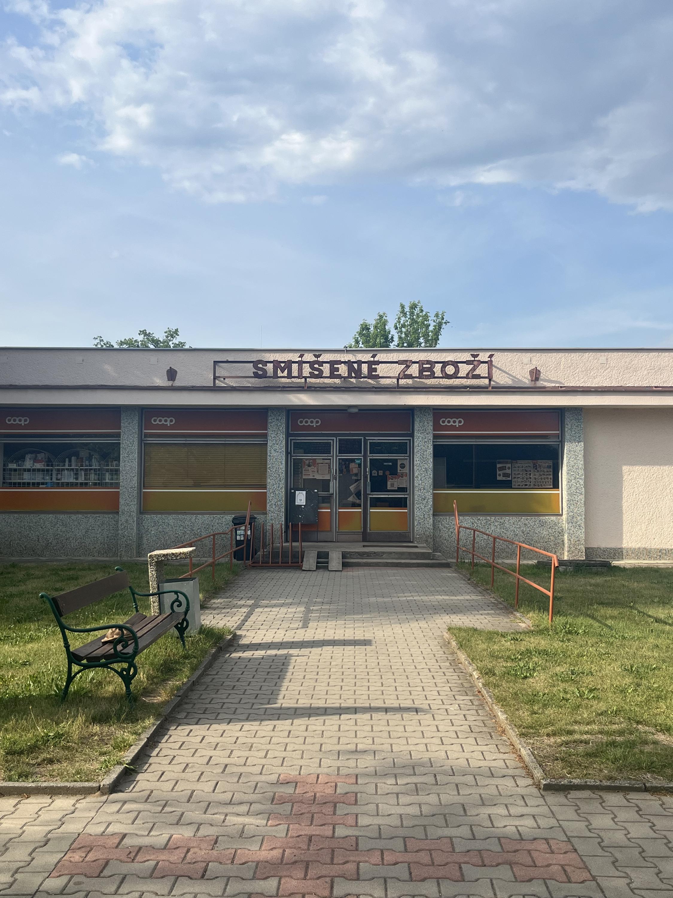 COOP Pardubice, družstvo foto 1
