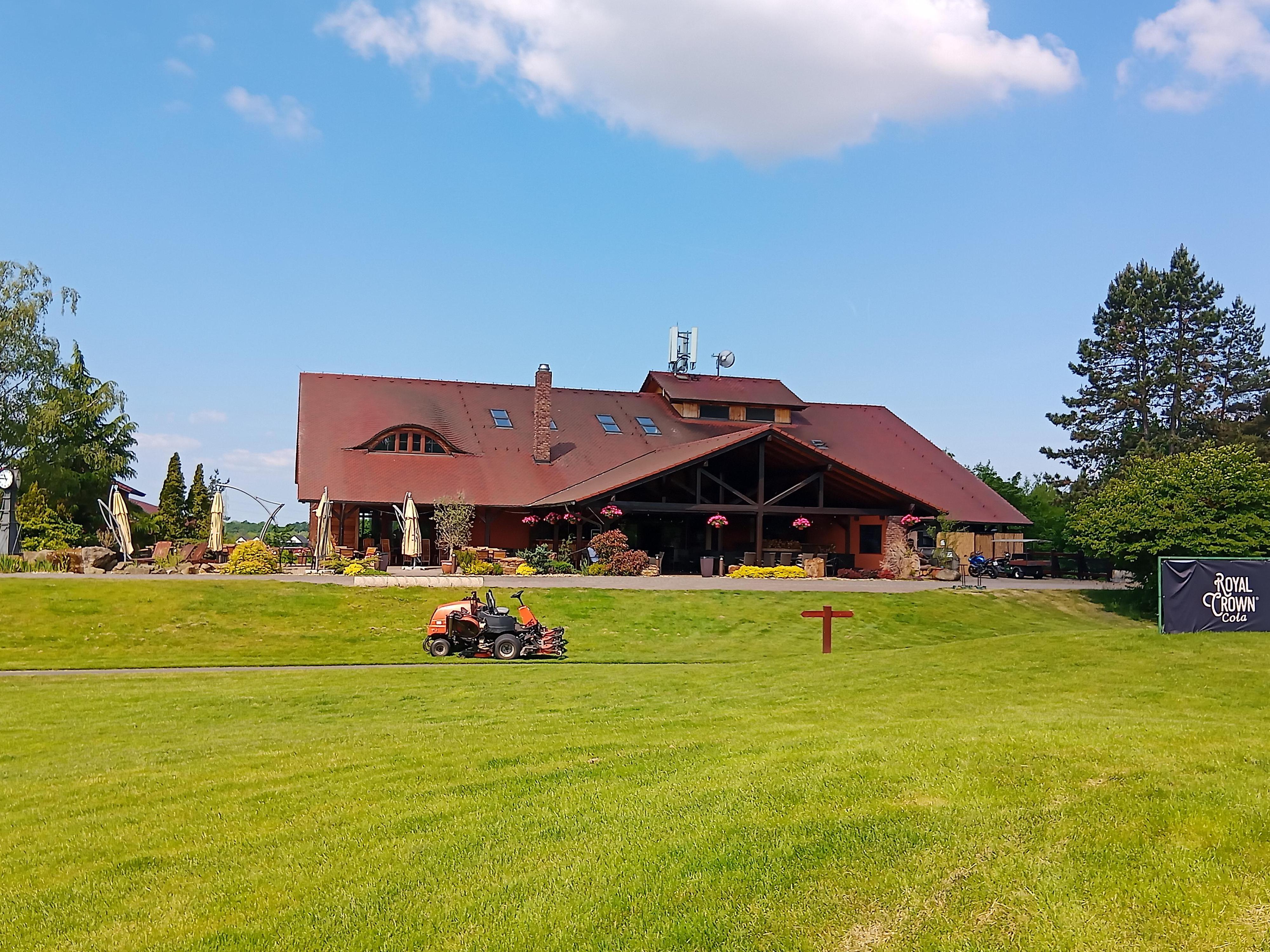 Cedrus restaurant Kunětická Hora foto 6
