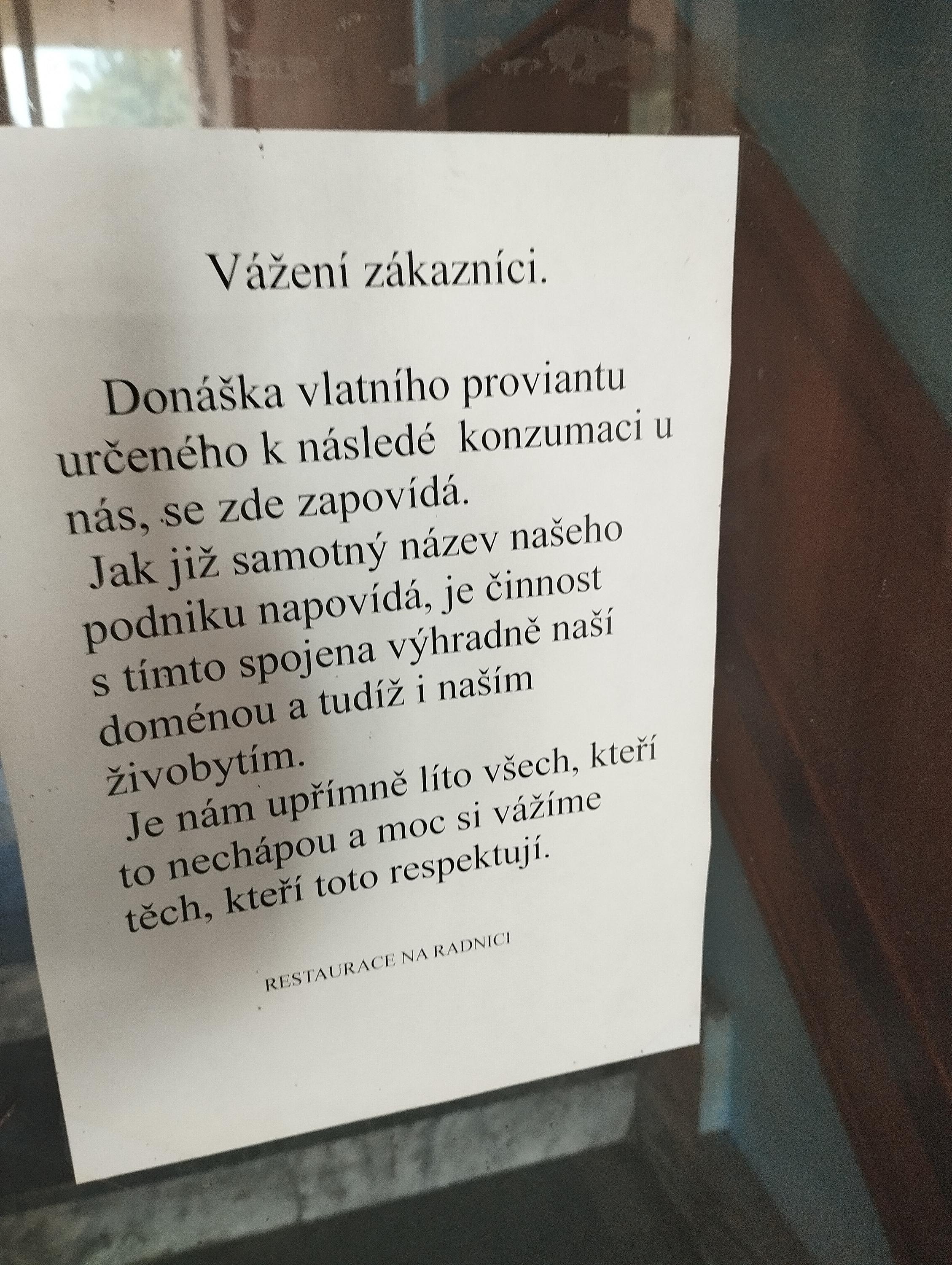 Restaurace "NA RADNICI" foto 3