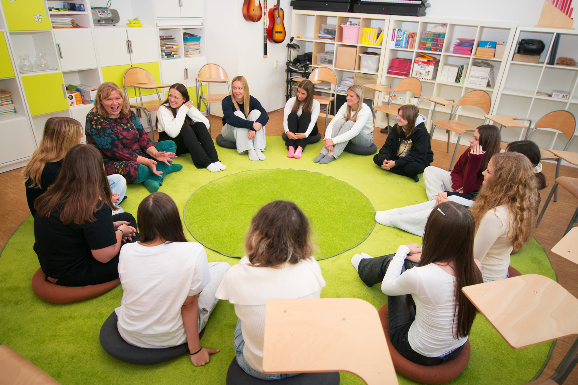 Základní škola - gymnázium a střední pedagogická škola foto 5