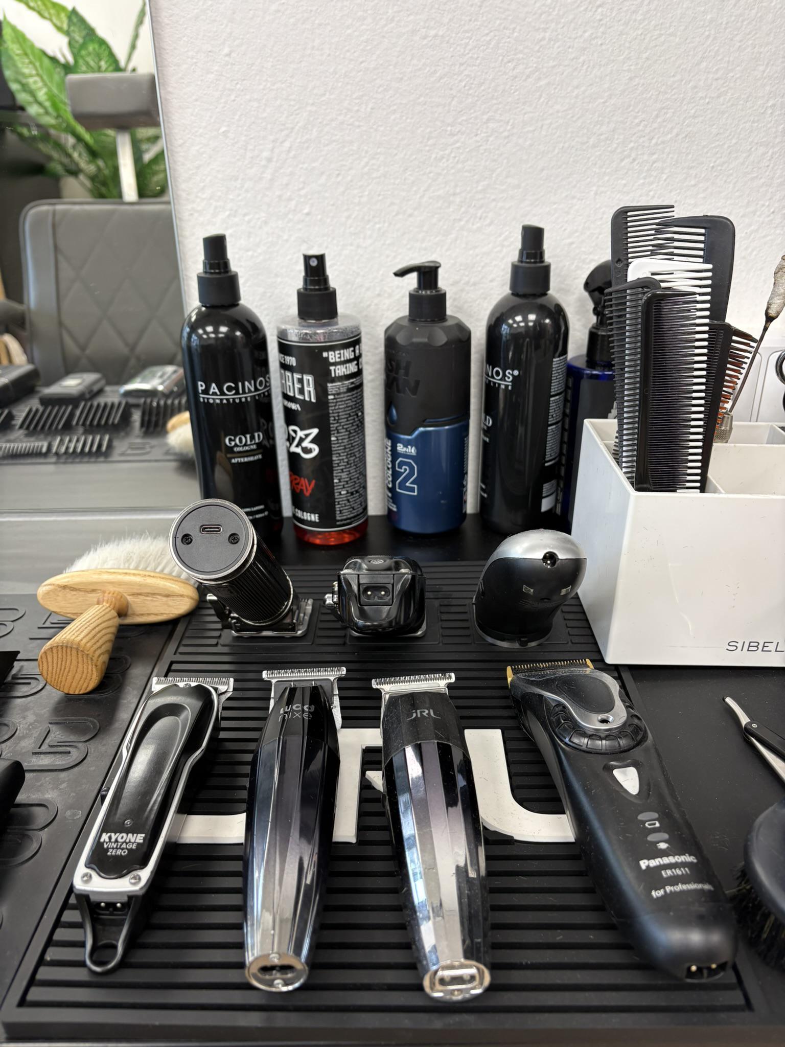 Ori's Barber Shop foto 4