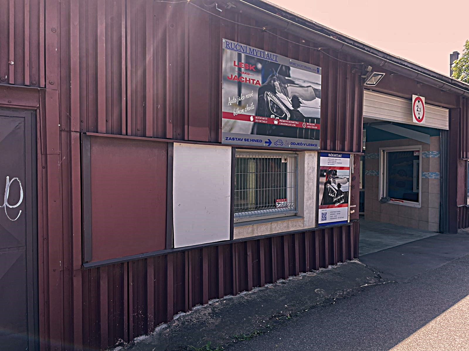 SPORT JACHT Praha, s.r.o. - ruční mytí aut foto 4