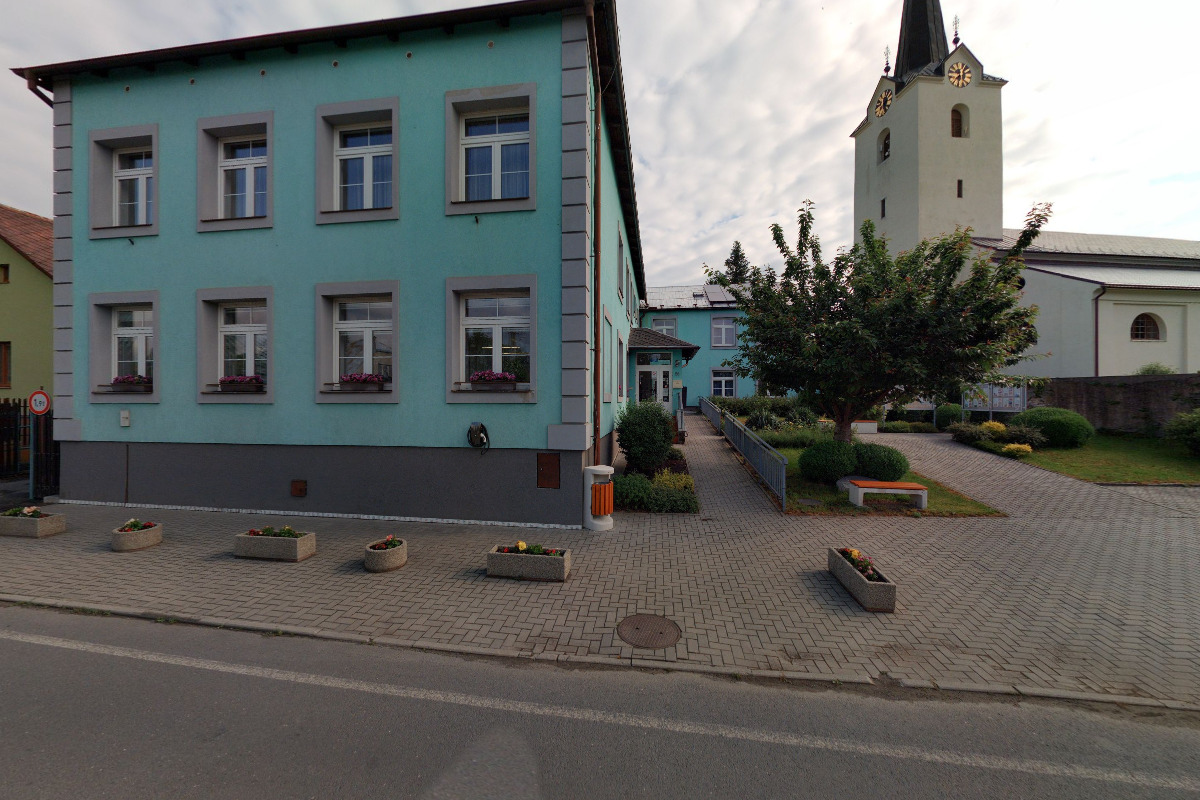 Jindřichov - obecní úřad foto 4