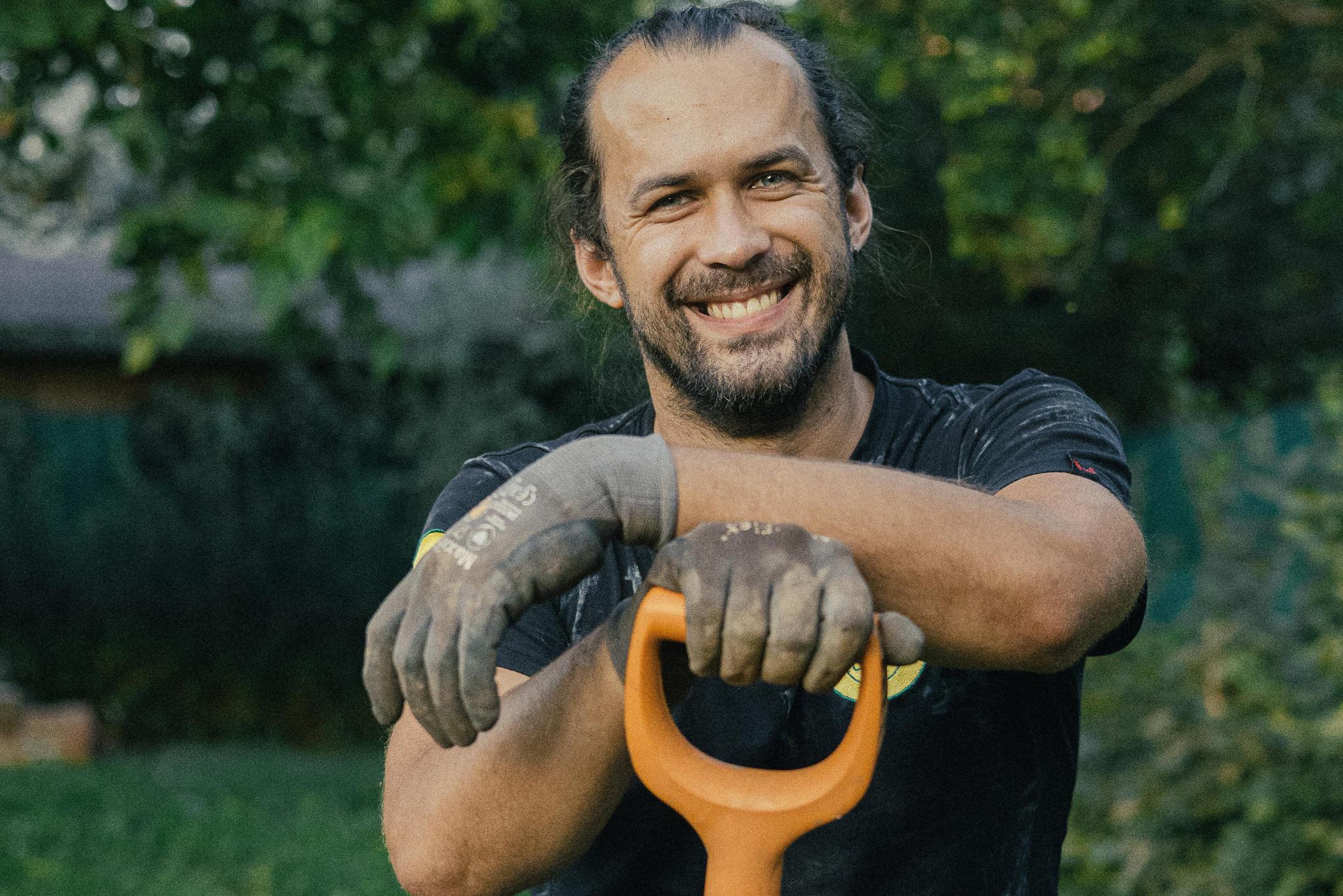 Parťák David - Hodinový manžel / Handyman HK