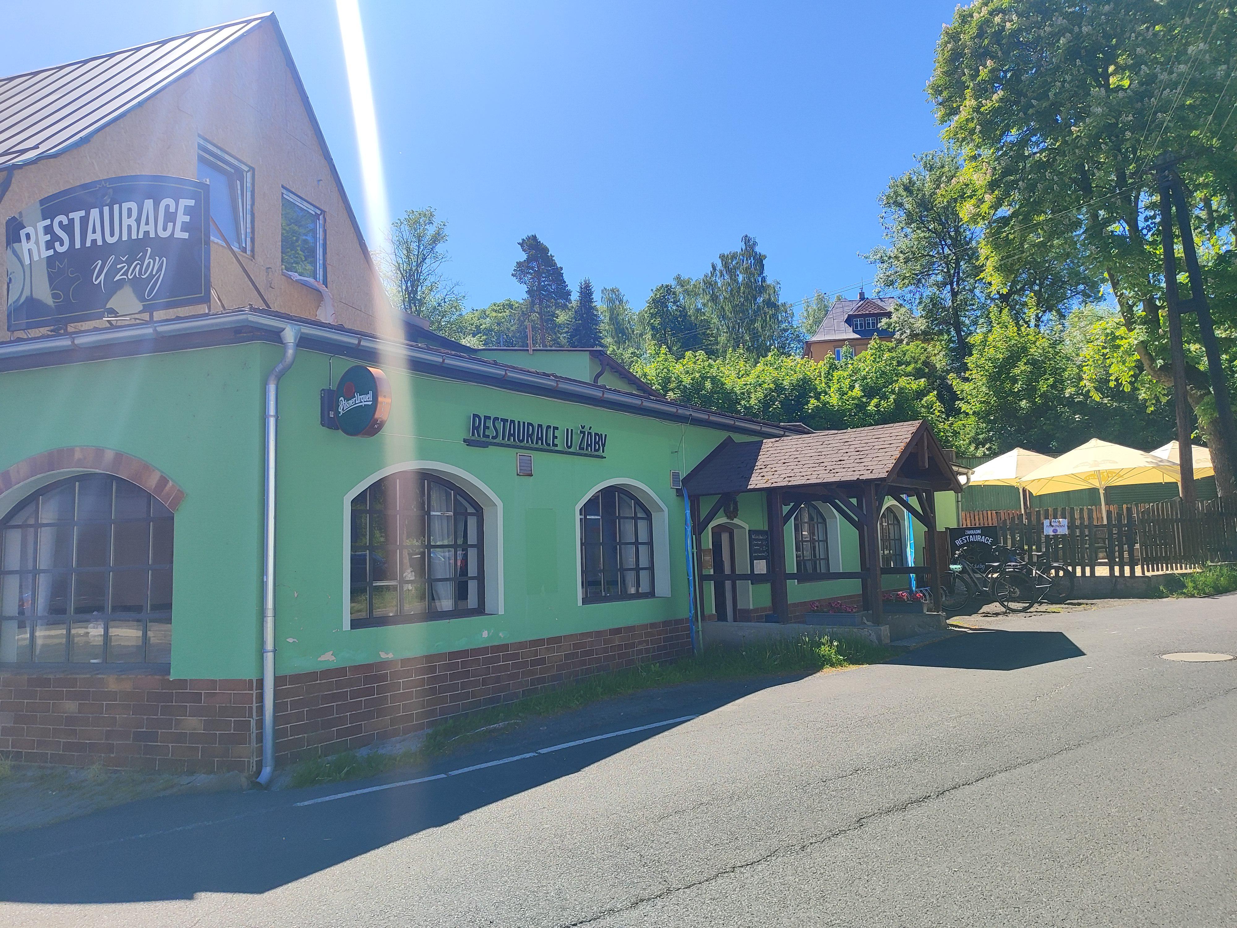 Restaurace & Pizzerie "U Žáby"