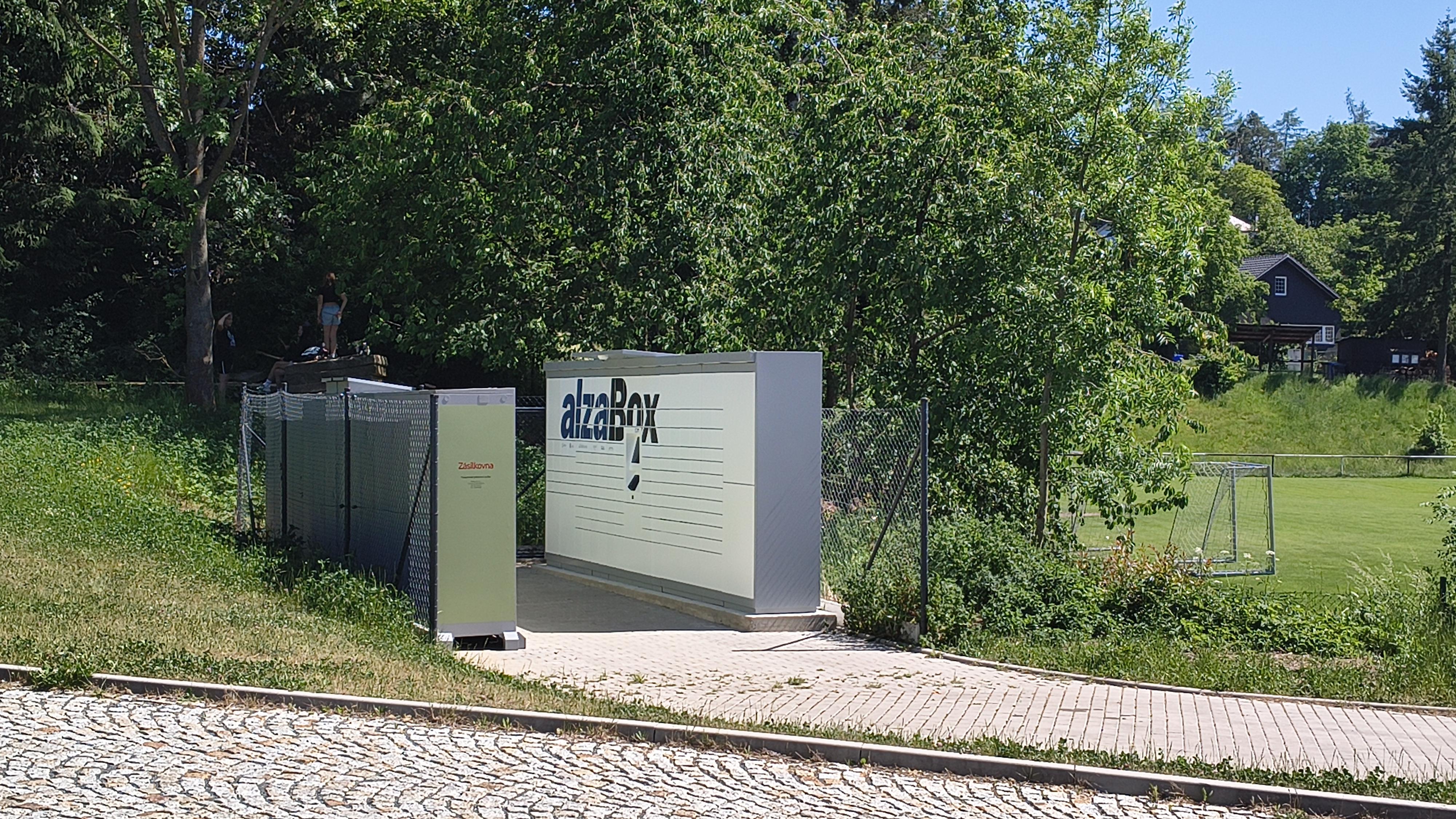 Z-BOX foto 1