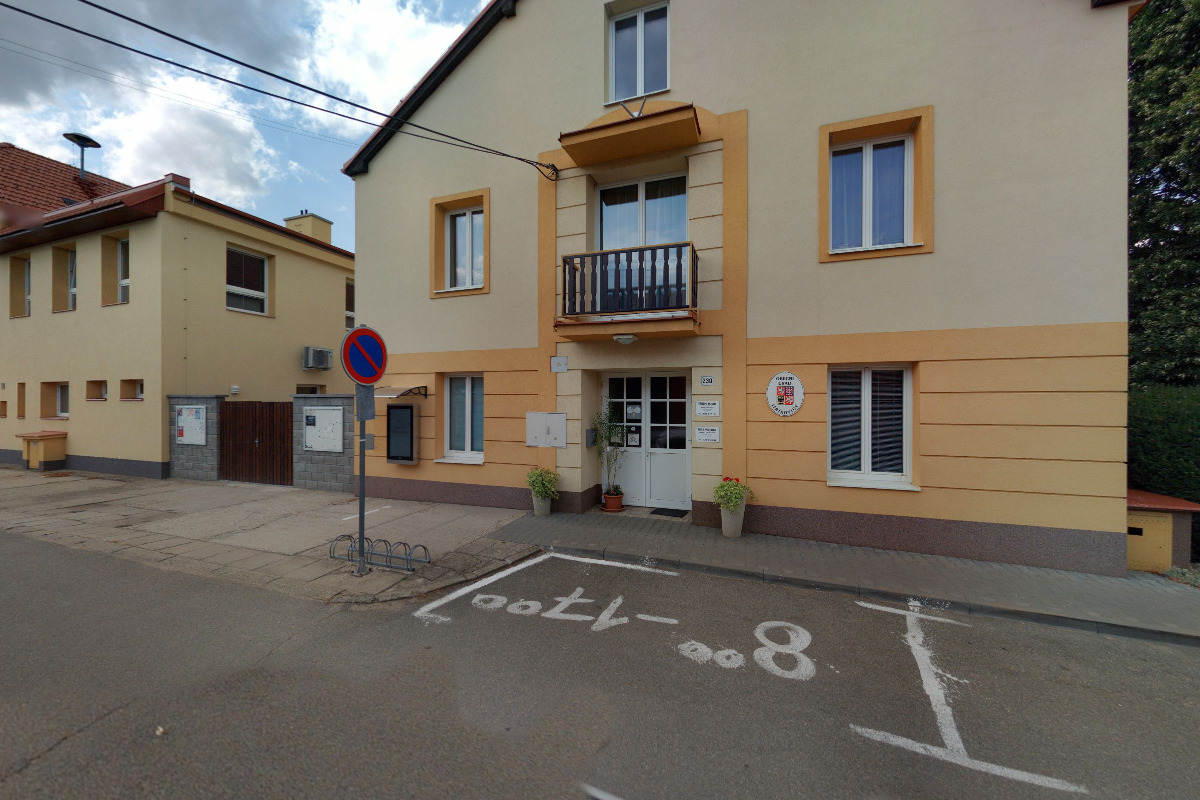 Jiříkovice - obecní úřad foto 4