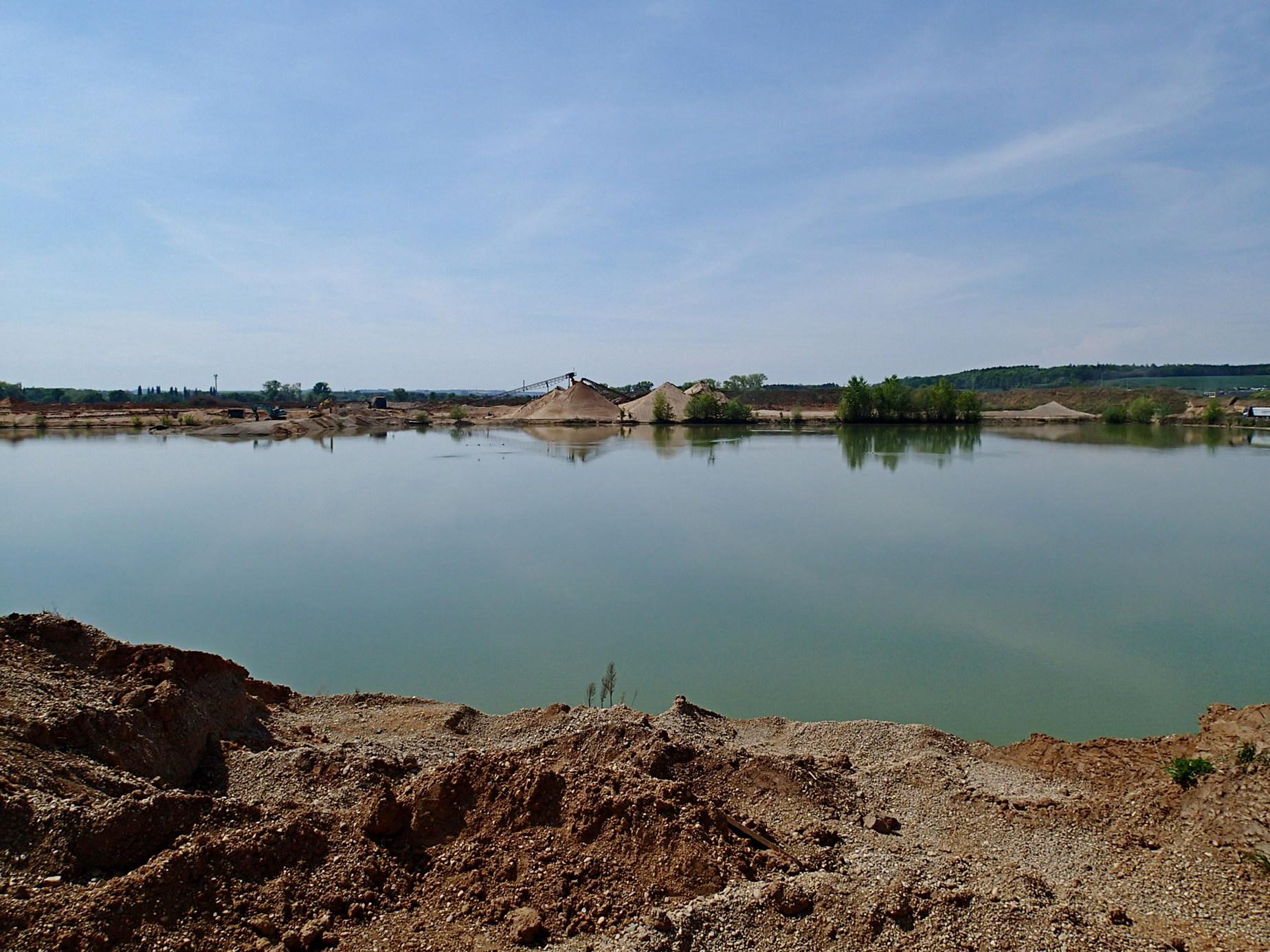 Pískovna Veletov - České štěrkopísky spol. s r.o. foto 3