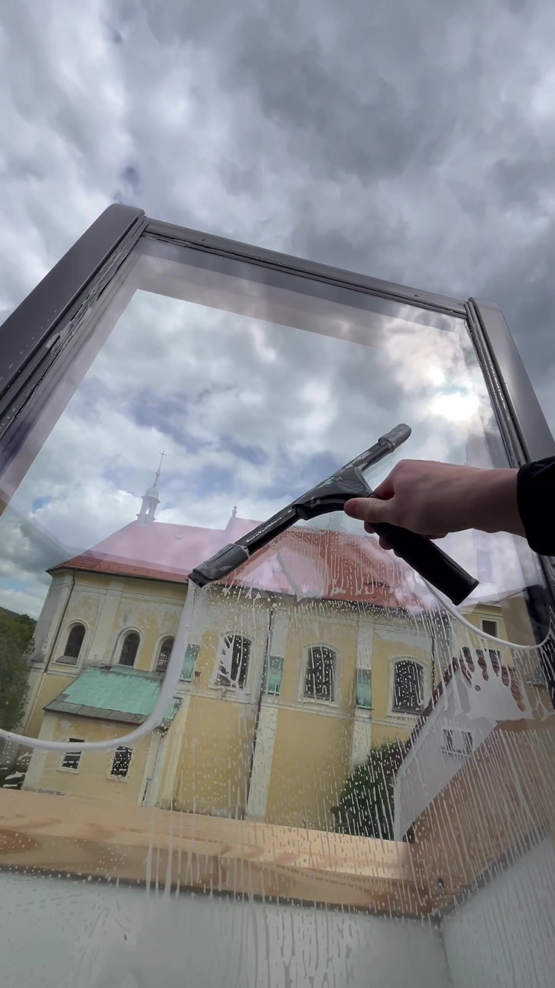 Fialka servis oken foto 2 (náhled videa)