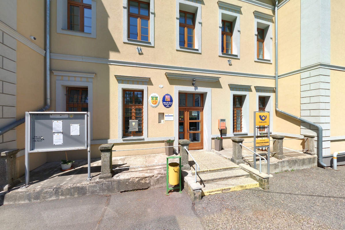 Jindřichovice pod Smrkem - obecní úřad foto 5