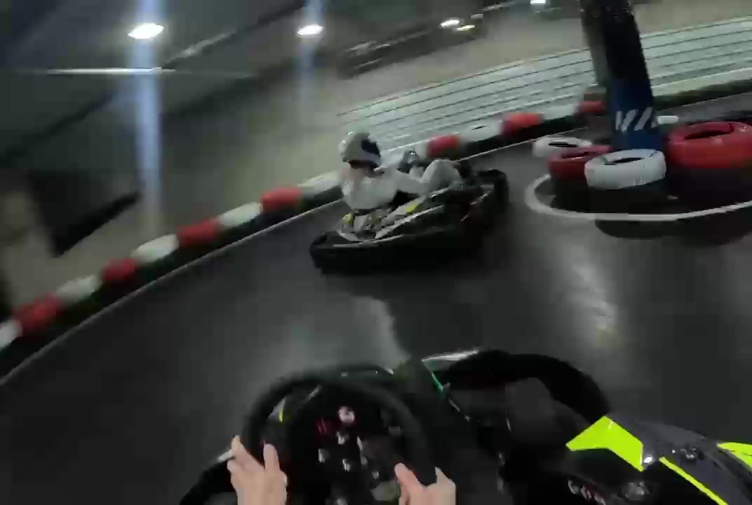 SPEEDZONE - motokáry foto 2 (náhled videa)