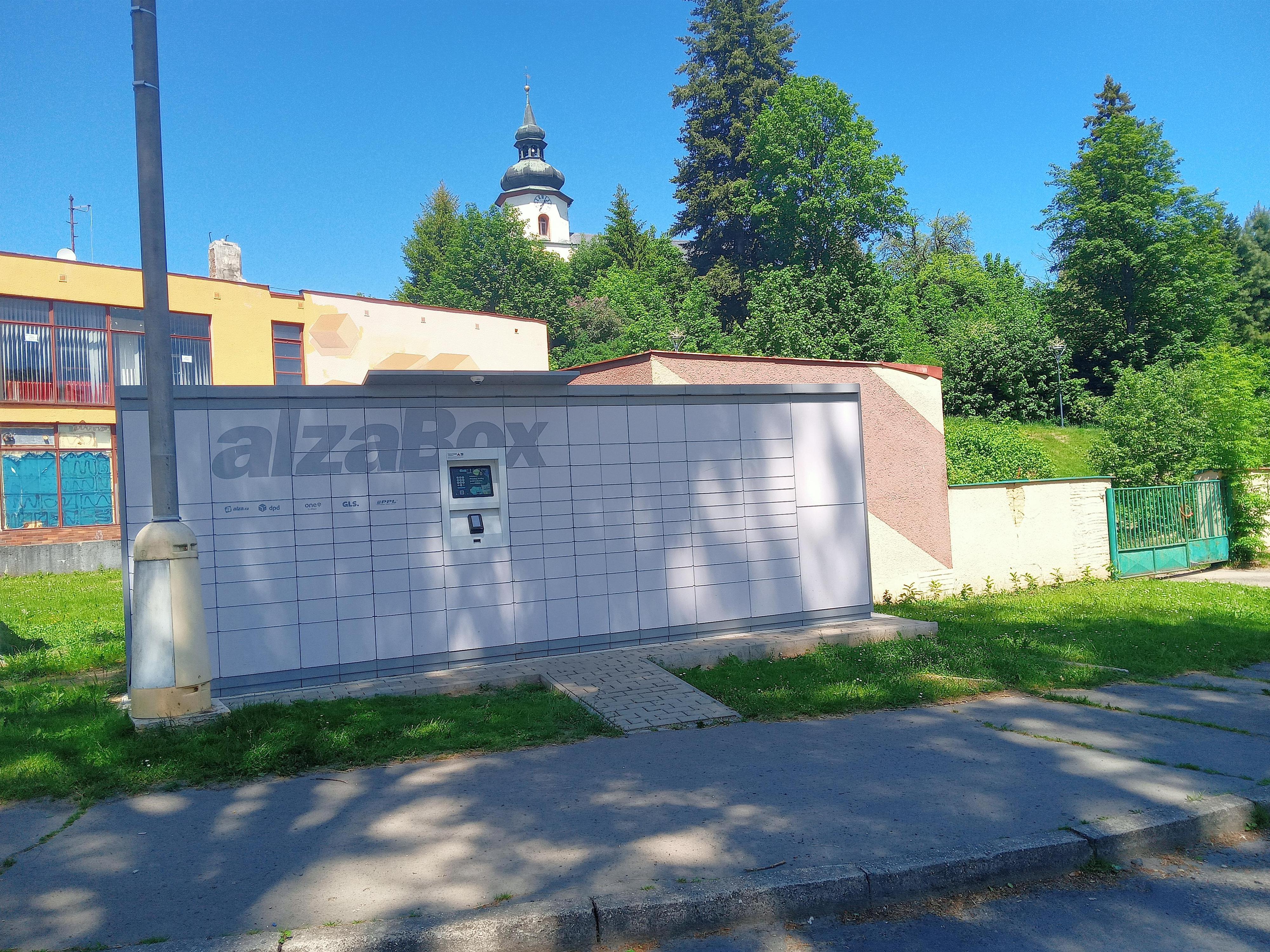 AlzaBox