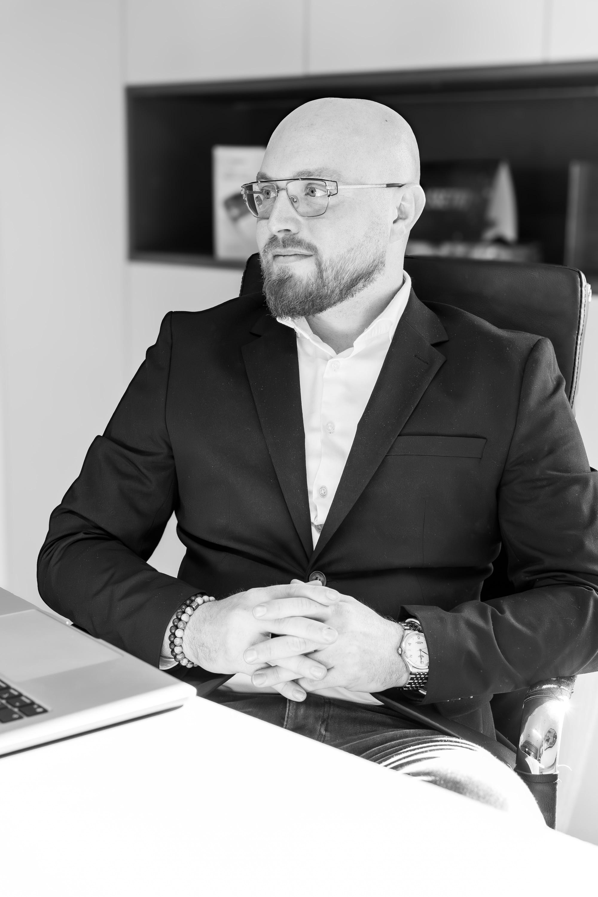 Jan Minařík, MRE - realitní specialista