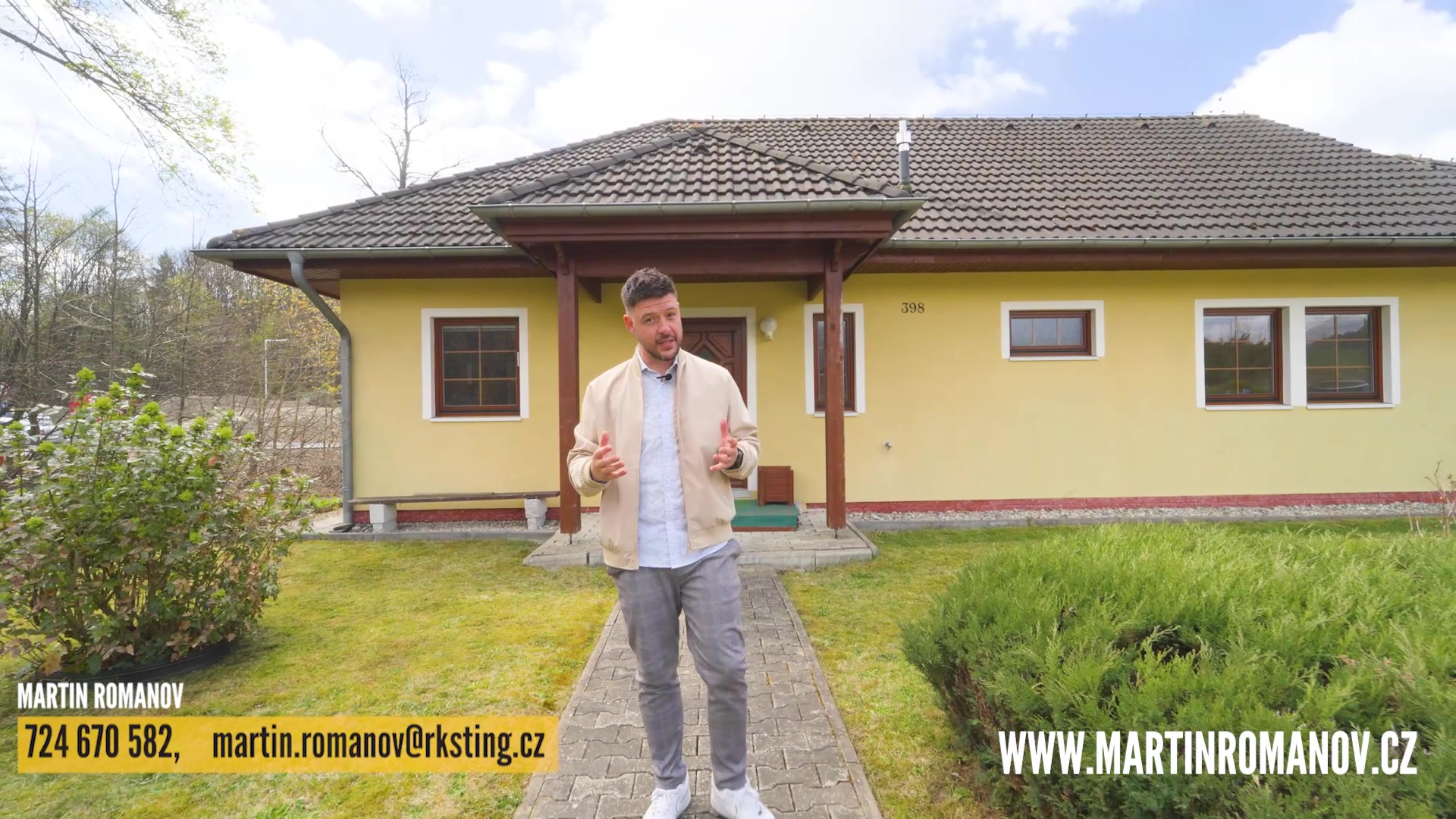 Martin Romanov - Realitní makléř foto 2 (náhled videa)
