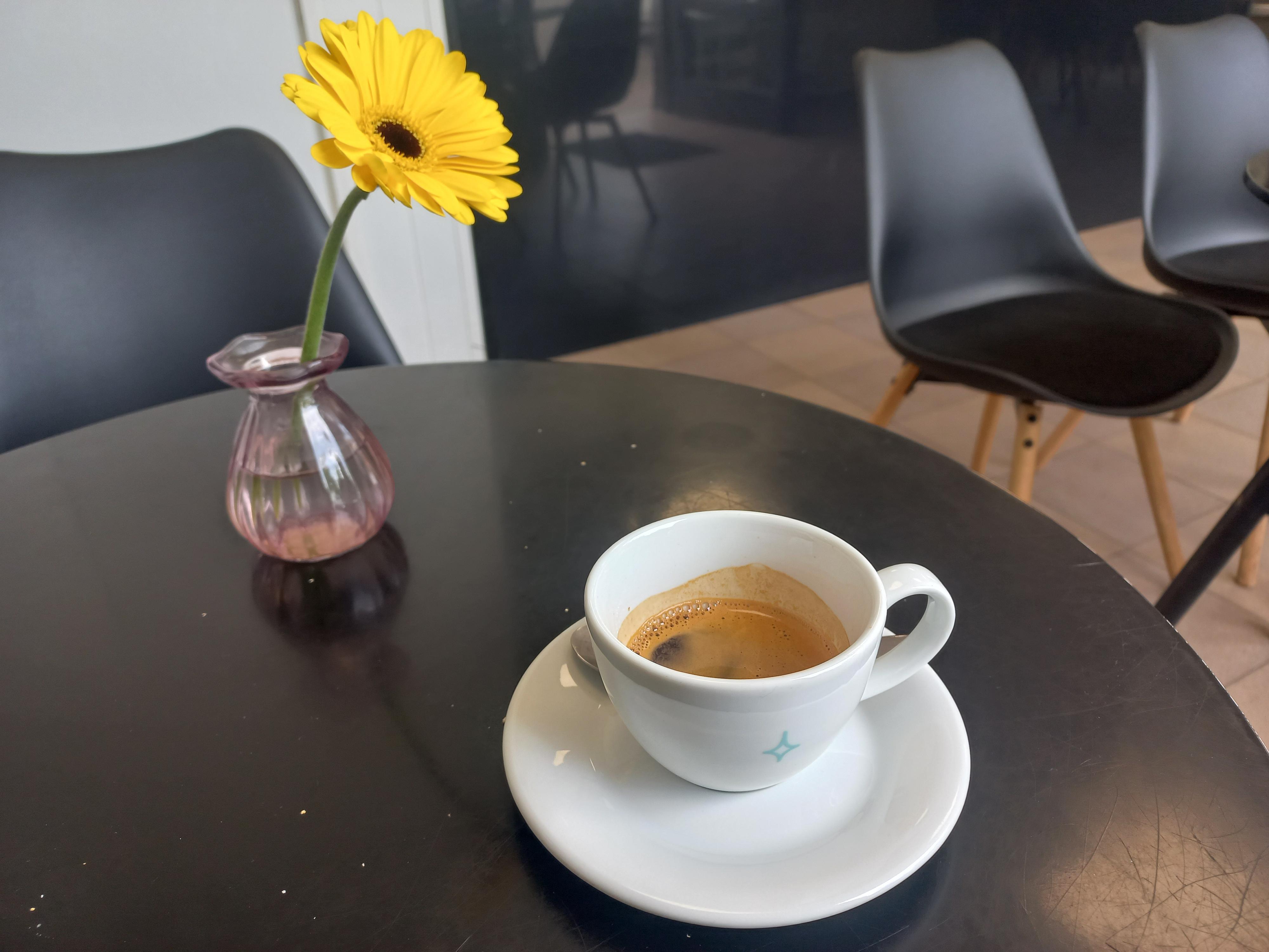 Kafe ve Mšeně foto 3