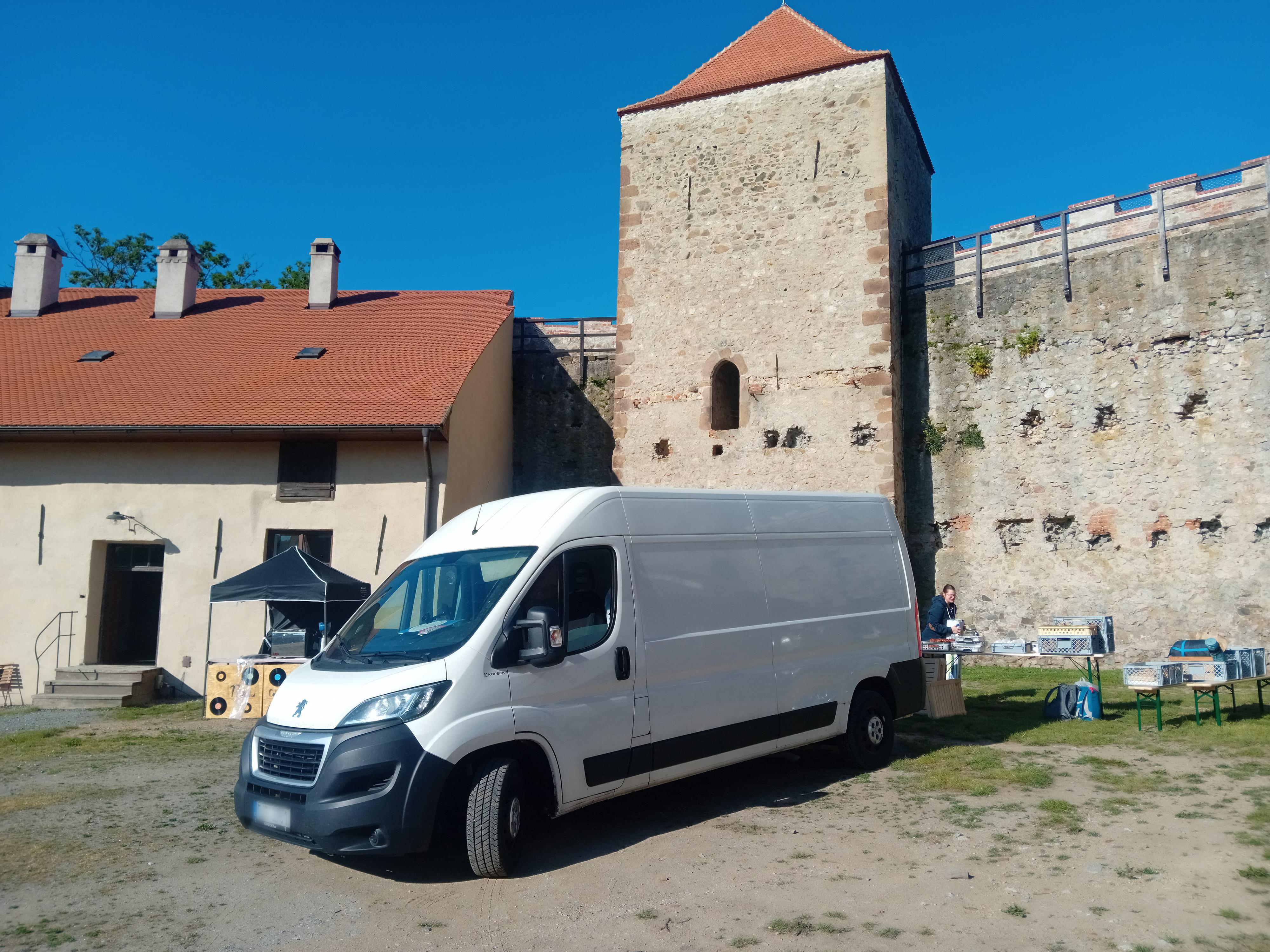 Moving Services foto 2