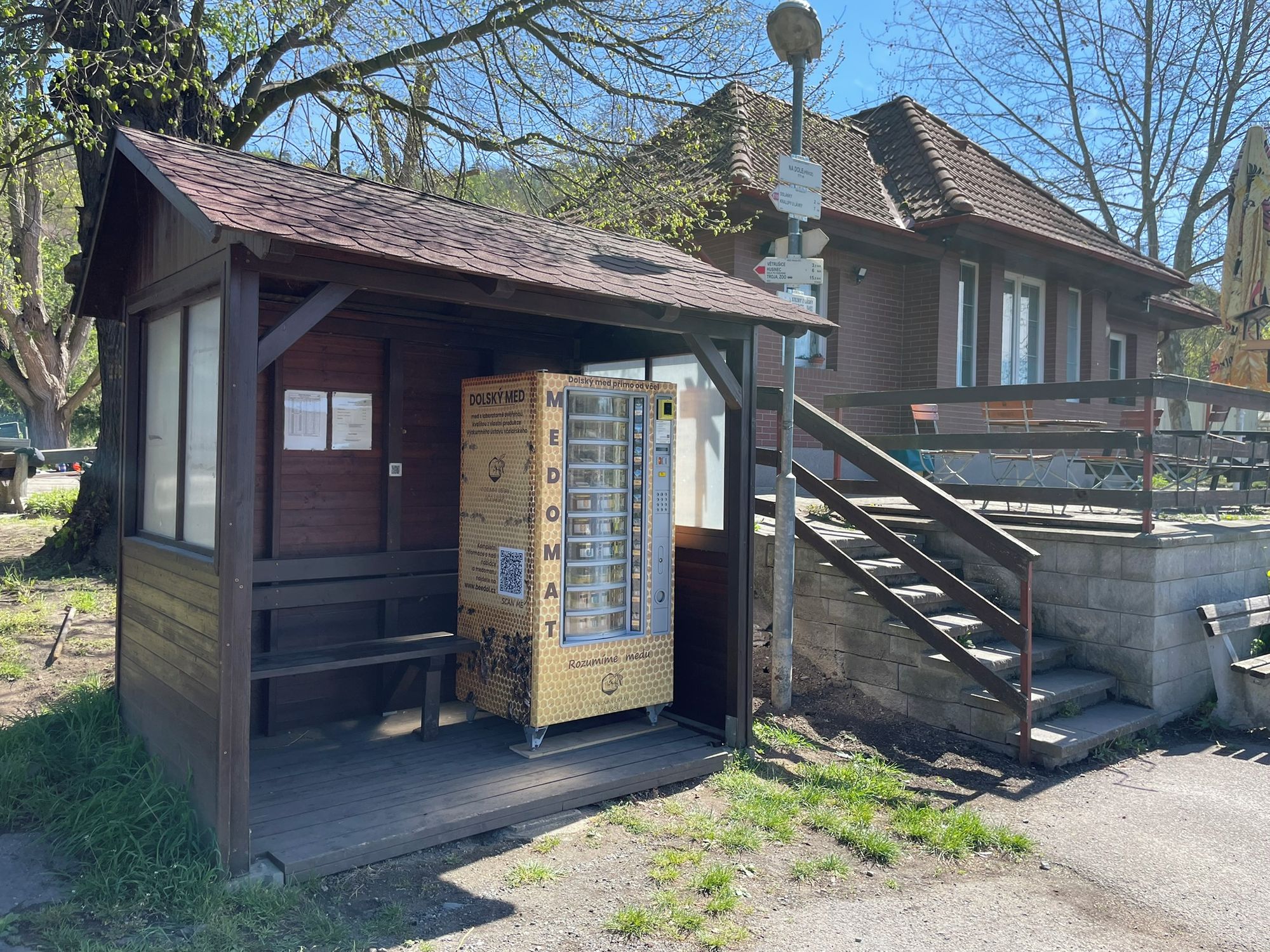 Medomat - Výzkumný ústav včelařský foto 4