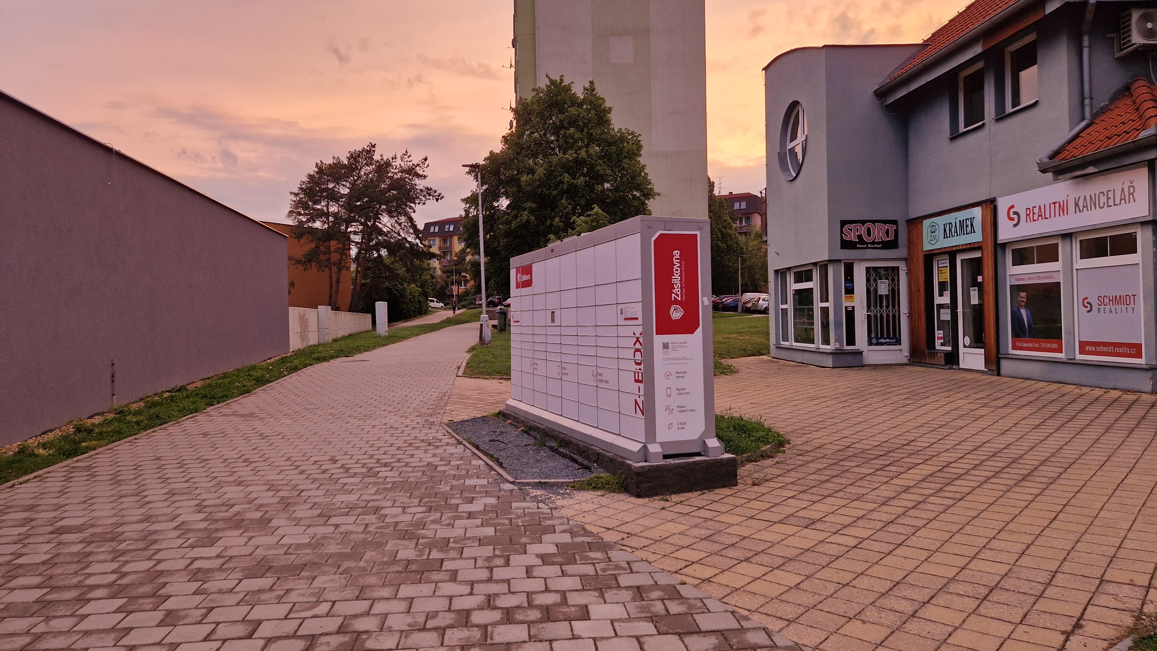 Z-BOX