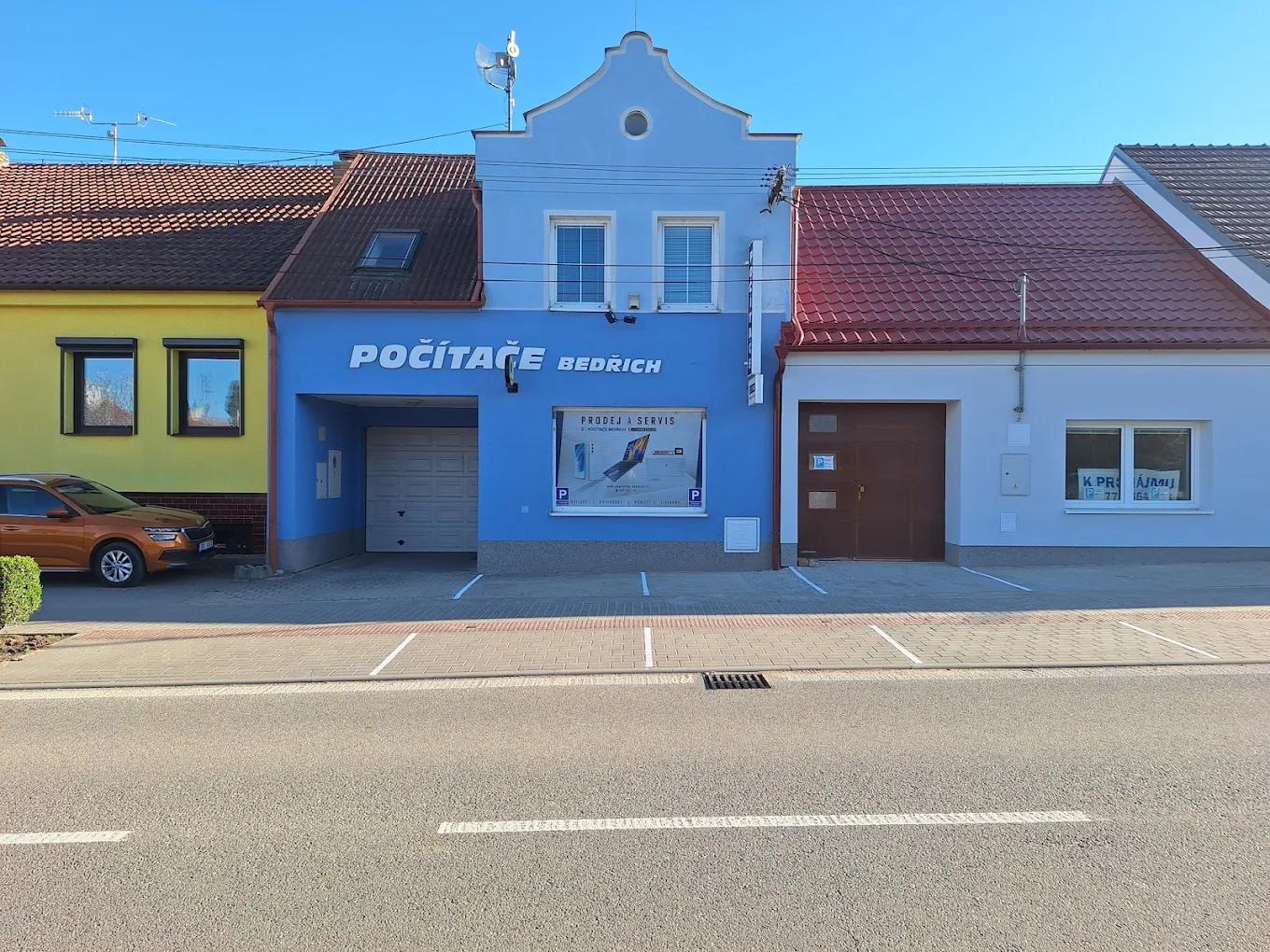 Počítače Bedřich foto 2
