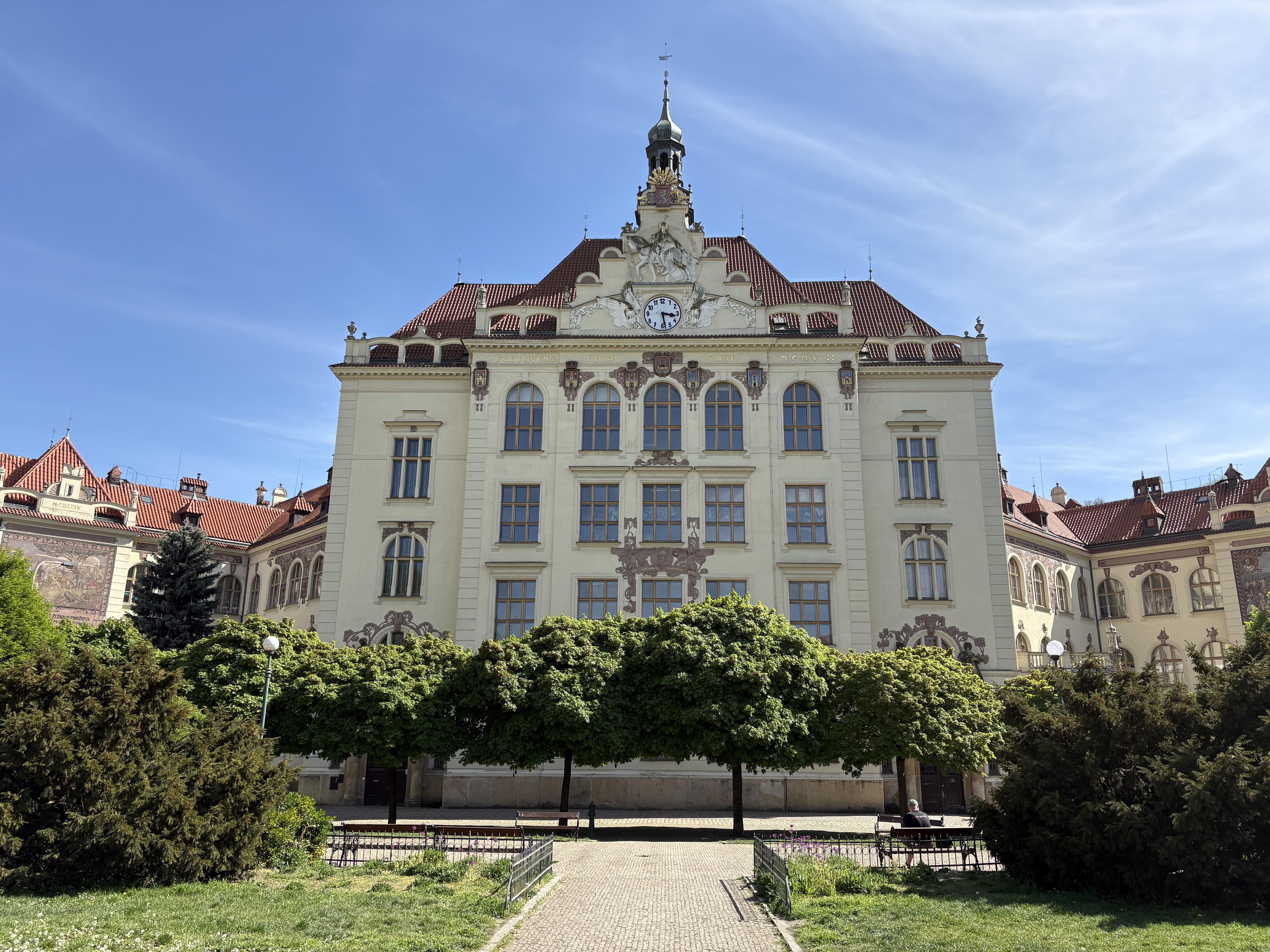 ZŠ a MŠ Praha 8, Lyčkovo náměstí foto 6