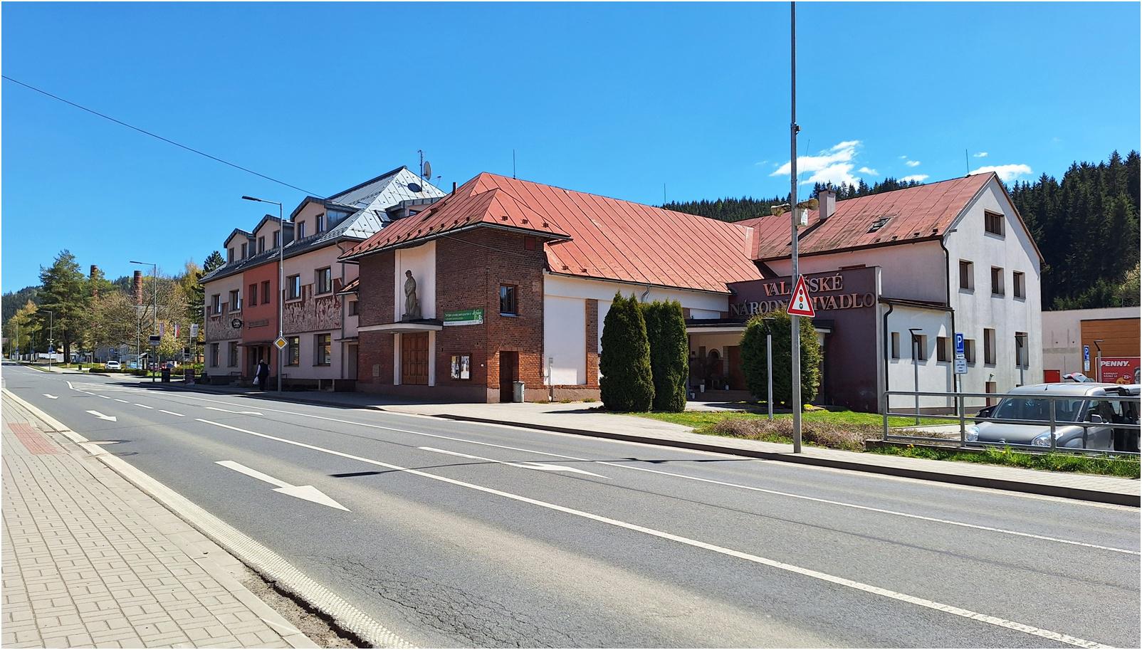 VALAŠSKÉ NÁRODNÍ DIVADLO foto 4