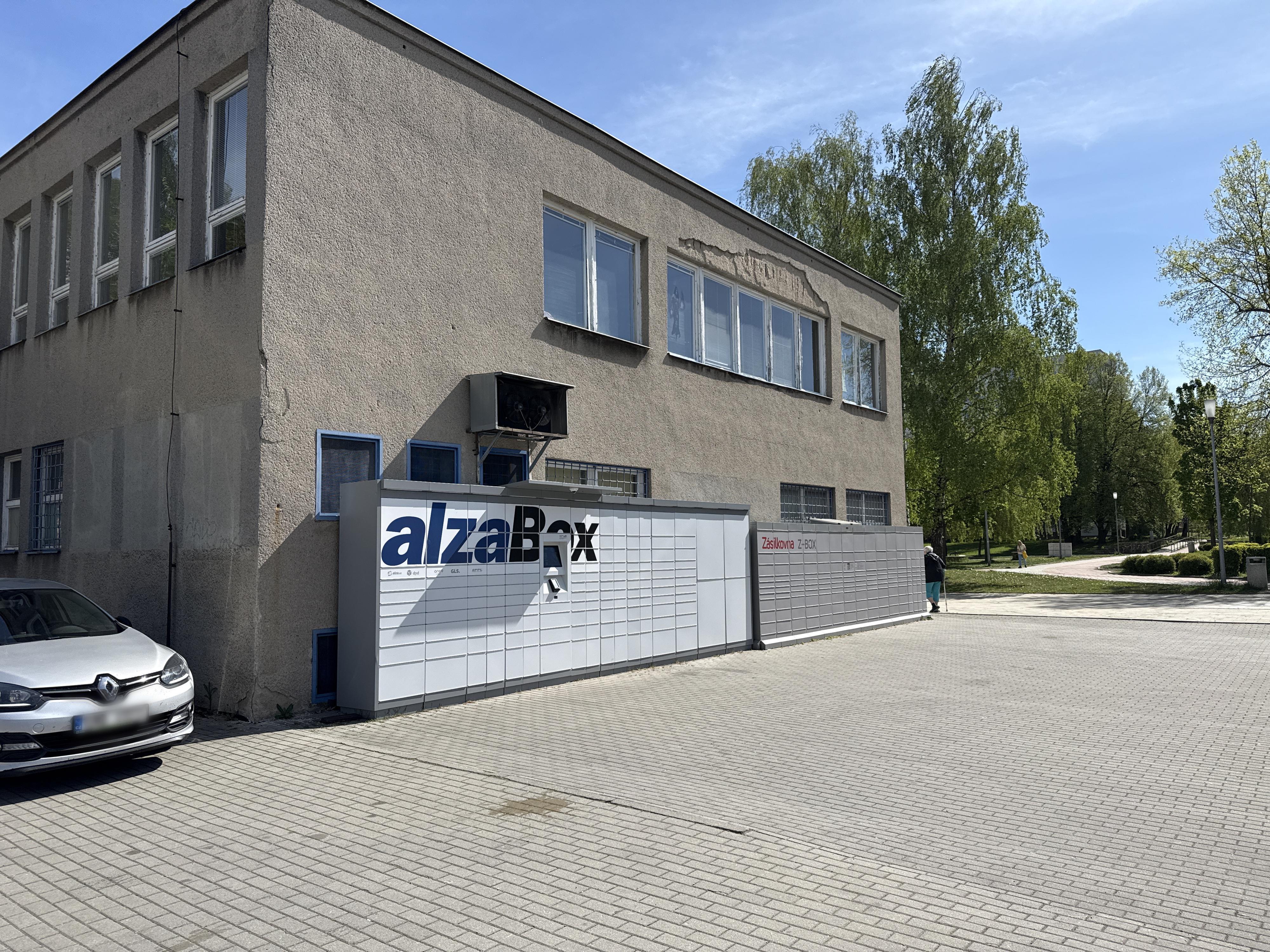 AlzaBox foto 2