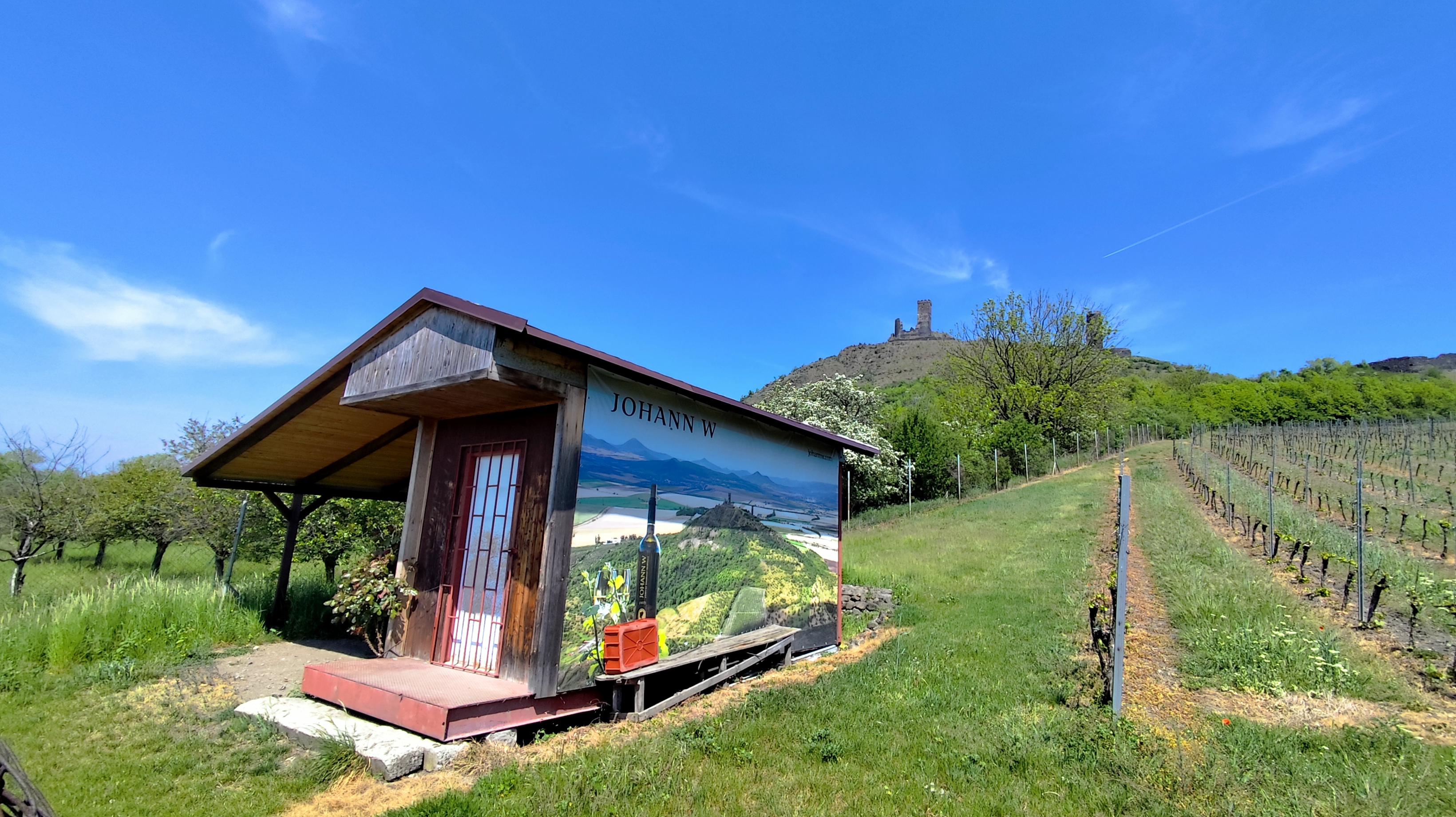 Stánek s občerstvením - Zámecké vinařství JOHANN W foto 2