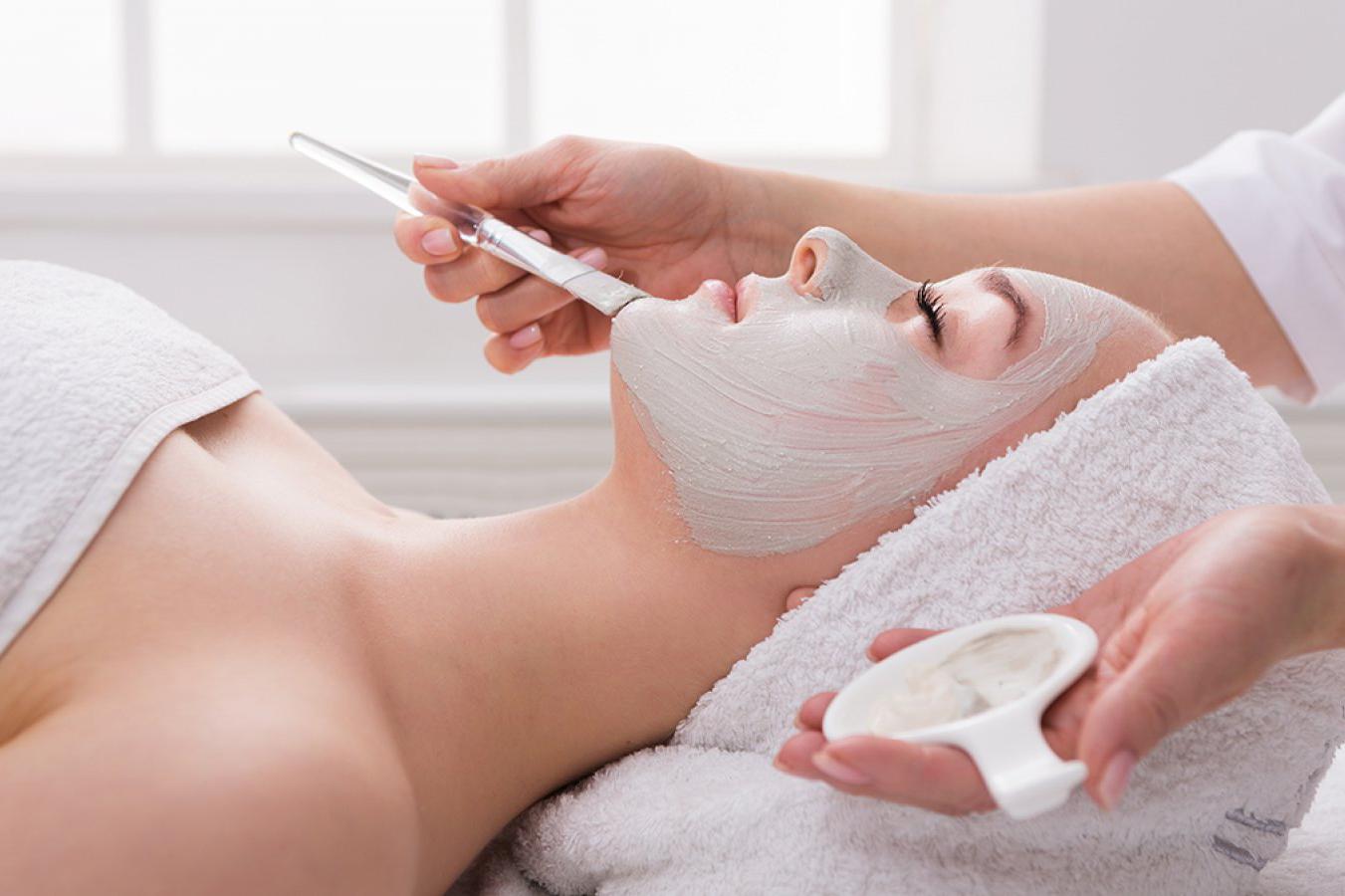 ANTI - AGE Biomikroneedling