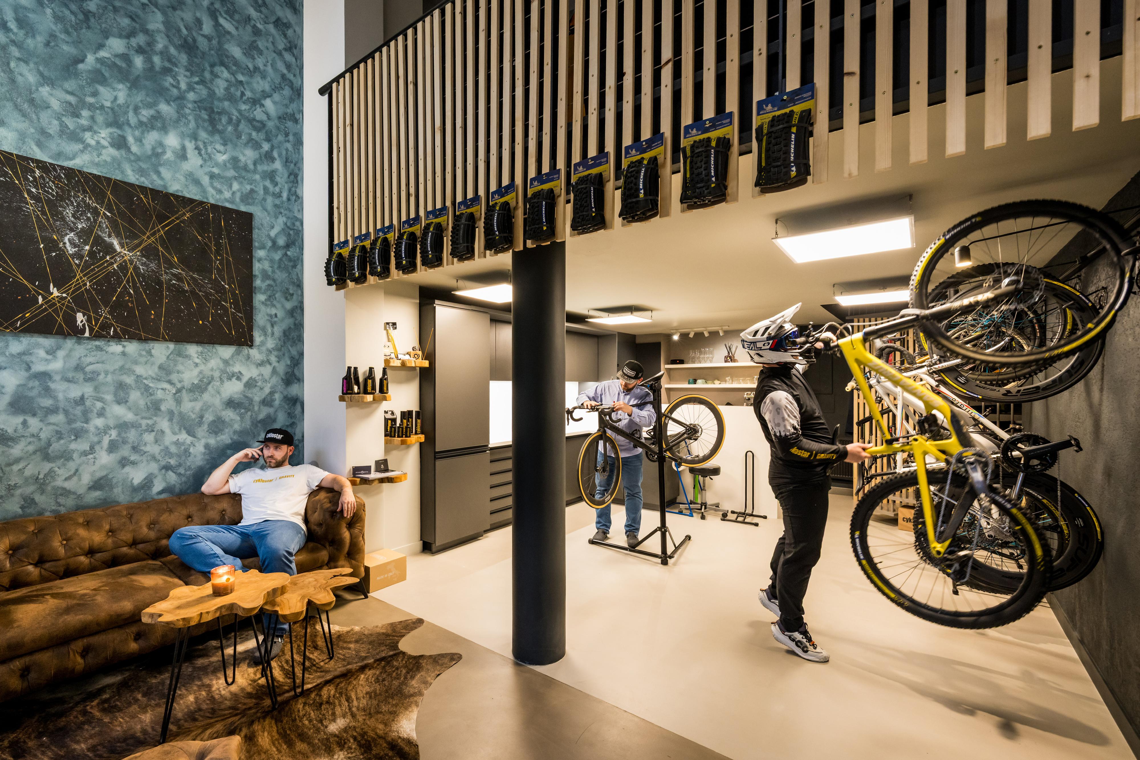 OuBi bike studio